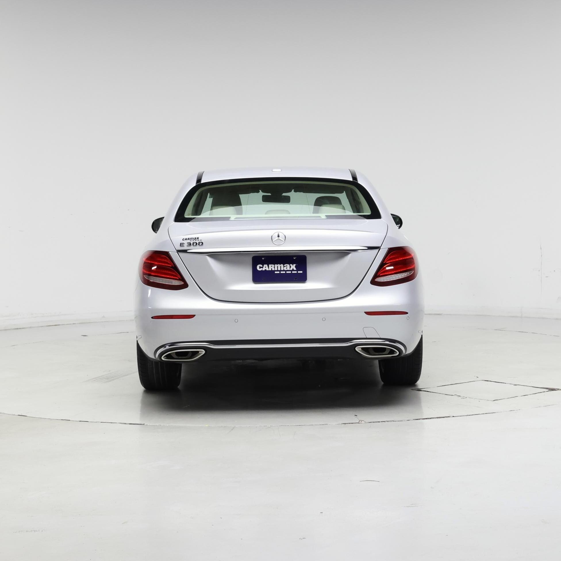 Thumbnail: 2017 Mercedes-Benz E-Class - 6