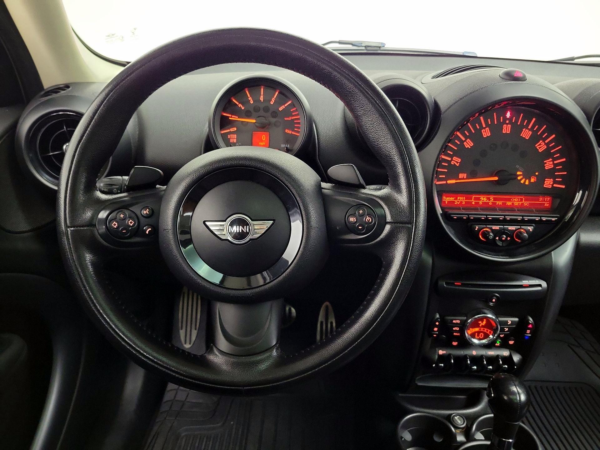 Thumbnail: 2015 MINI Cooper Countryman - 10