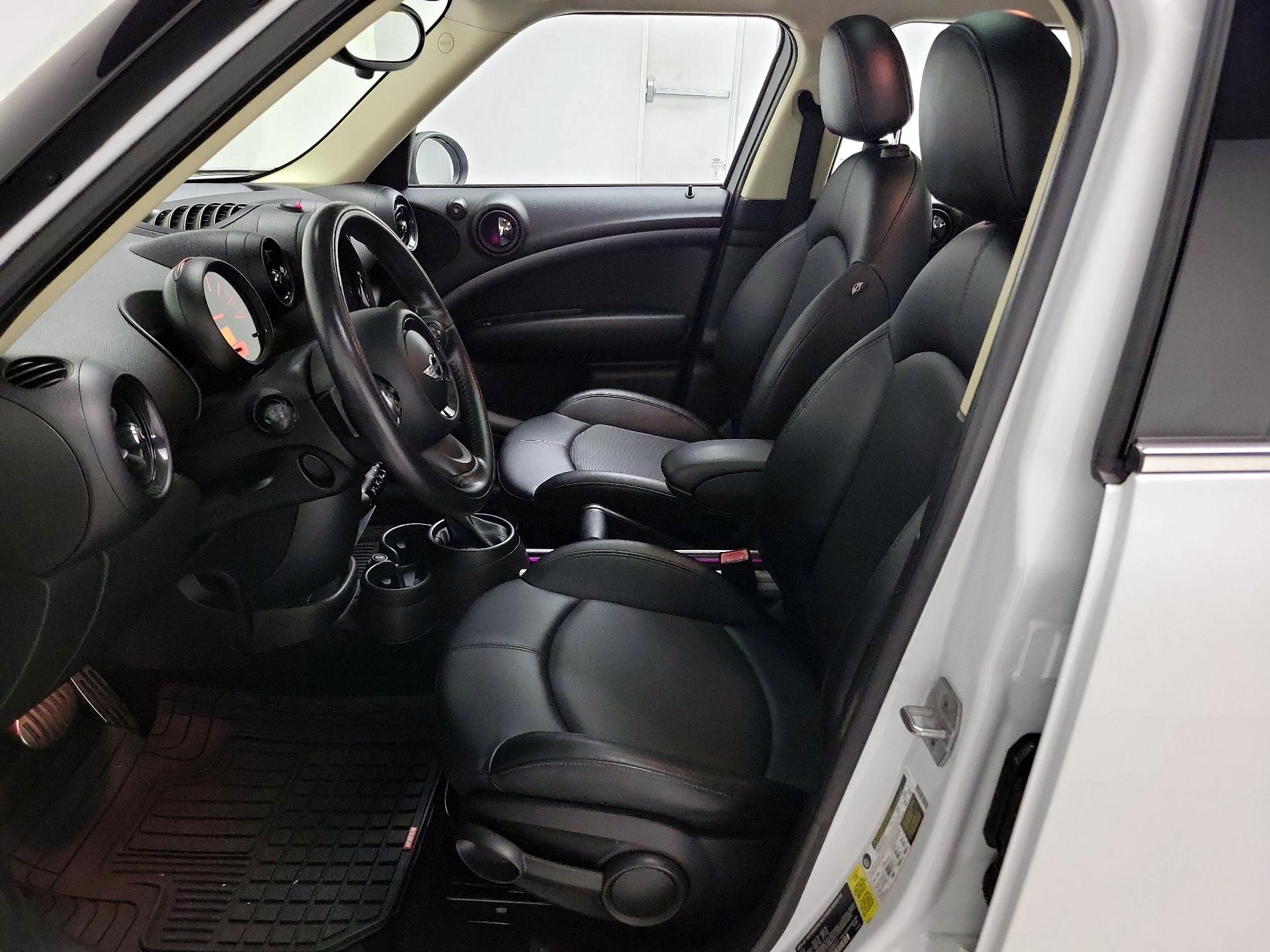 Thumbnail: 2015 MINI Cooper Countryman - 11