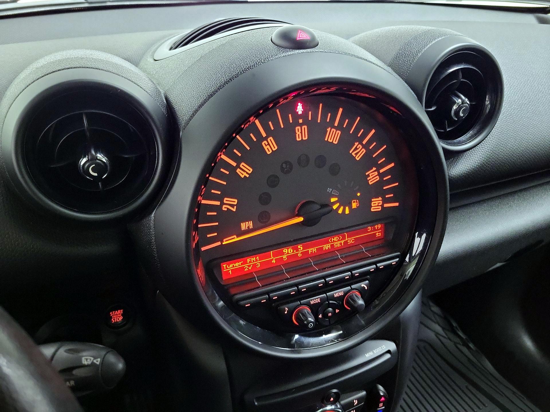 Thumbnail: 2015 MINI Cooper Countryman - 13
