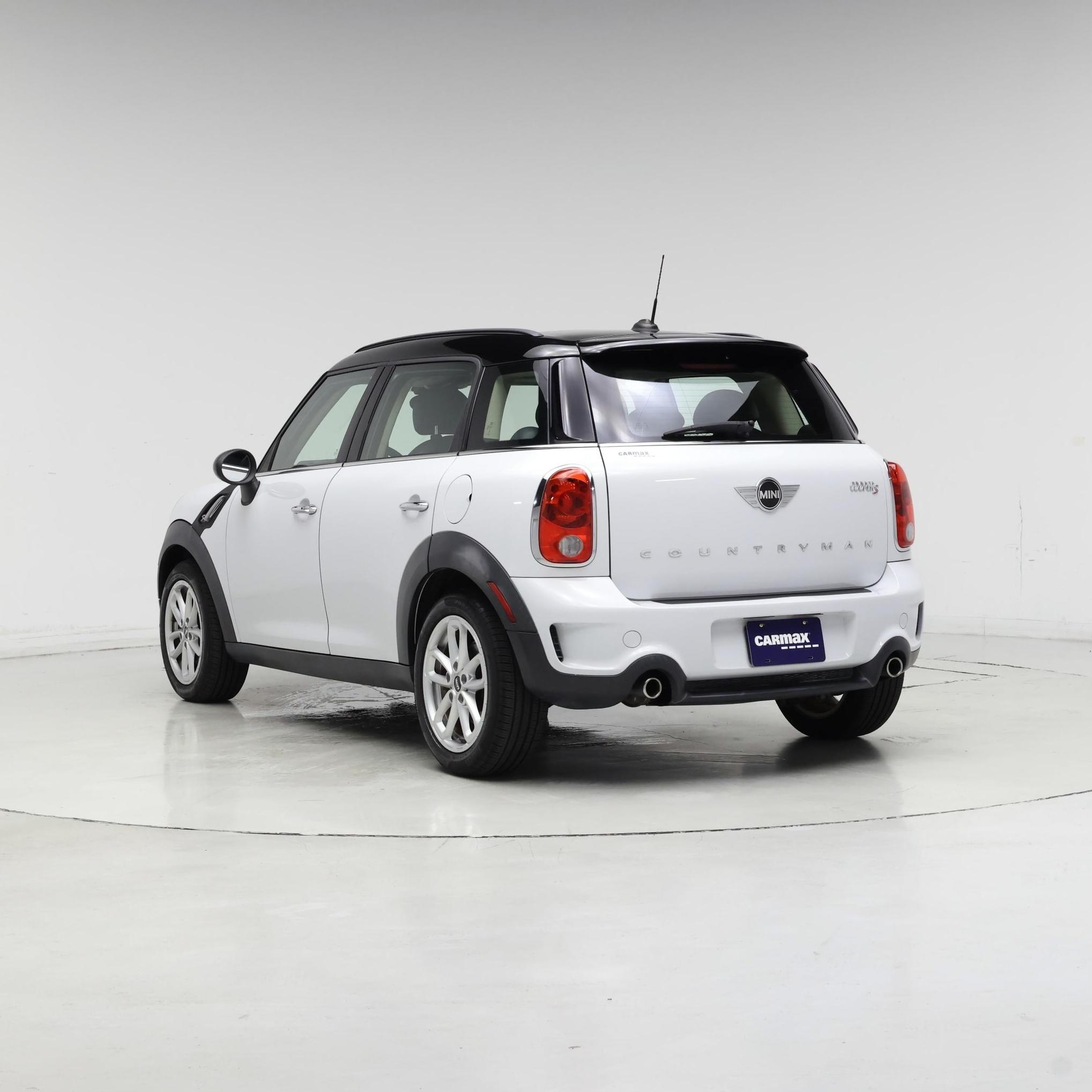 Thumbnail: 2015 MINI Cooper Countryman - 2