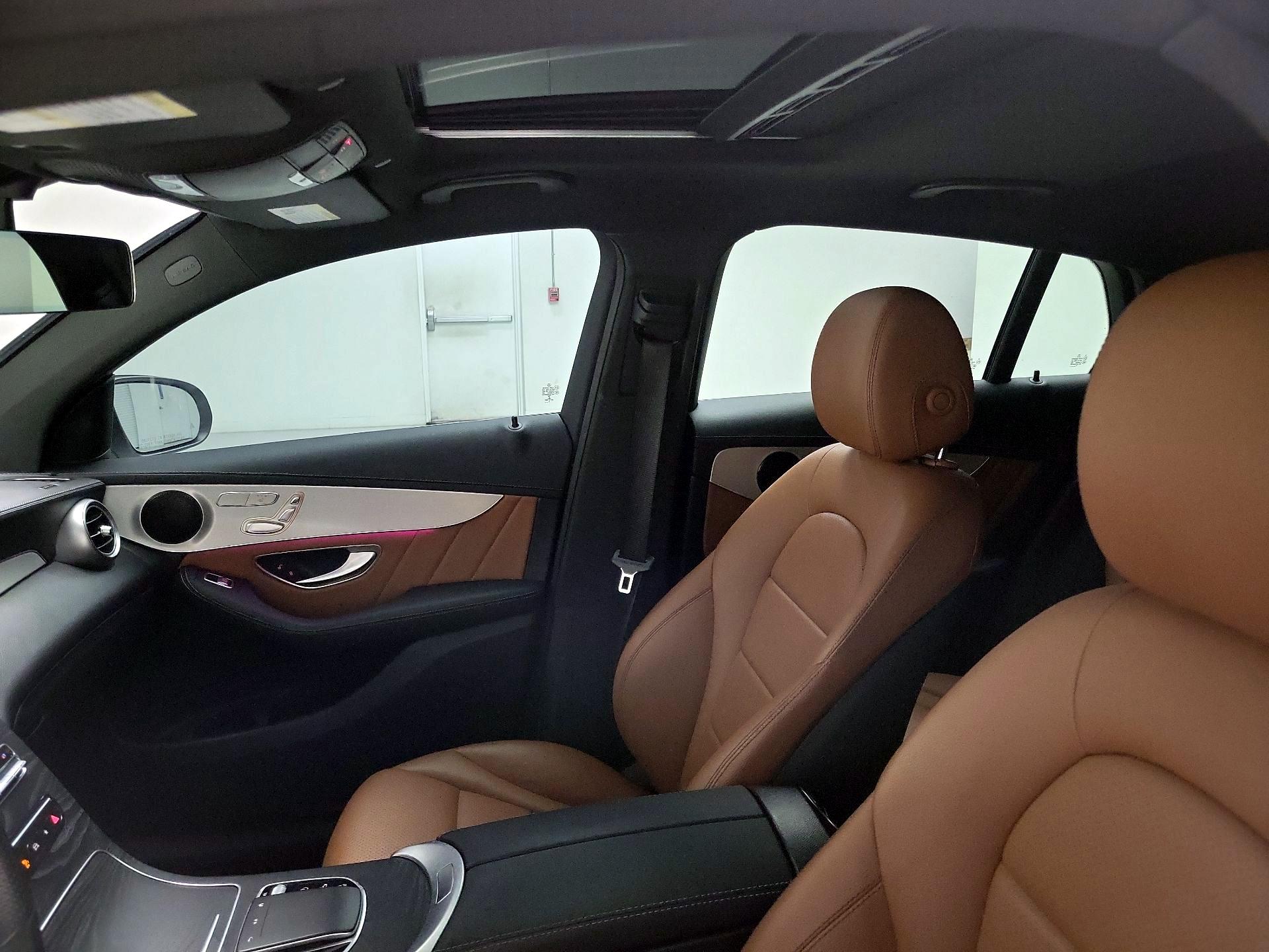 Thumbnail: 2022 Mercedes-Benz GLC - 20