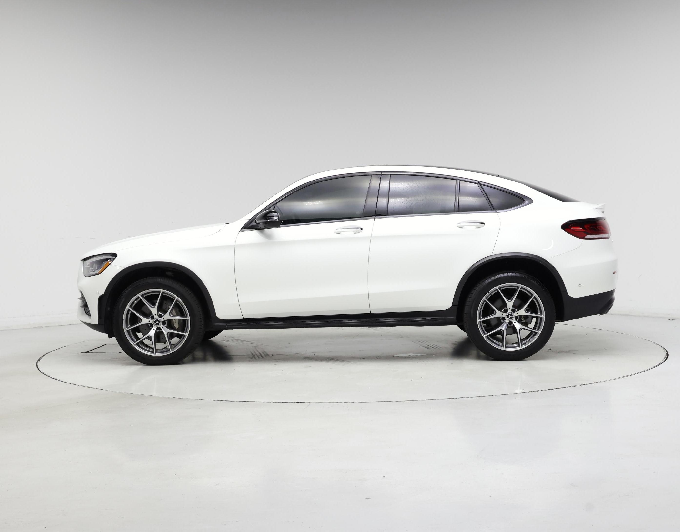Thumbnail: 2022 Mercedes-Benz GLC - 3