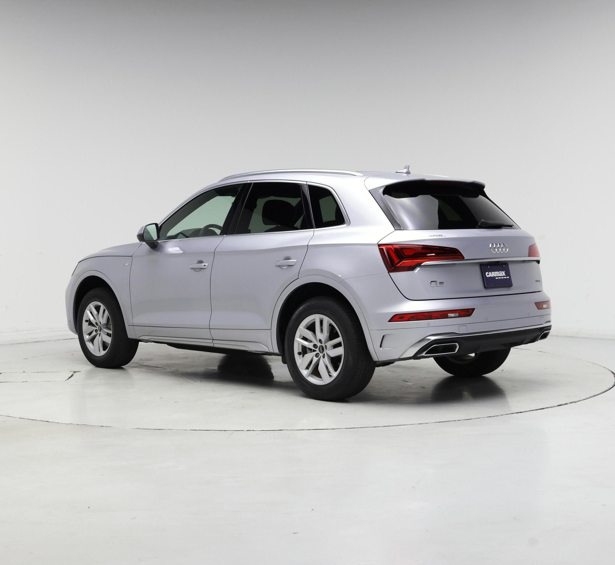 Thumbnail: 2022 Audi Q5 - 2