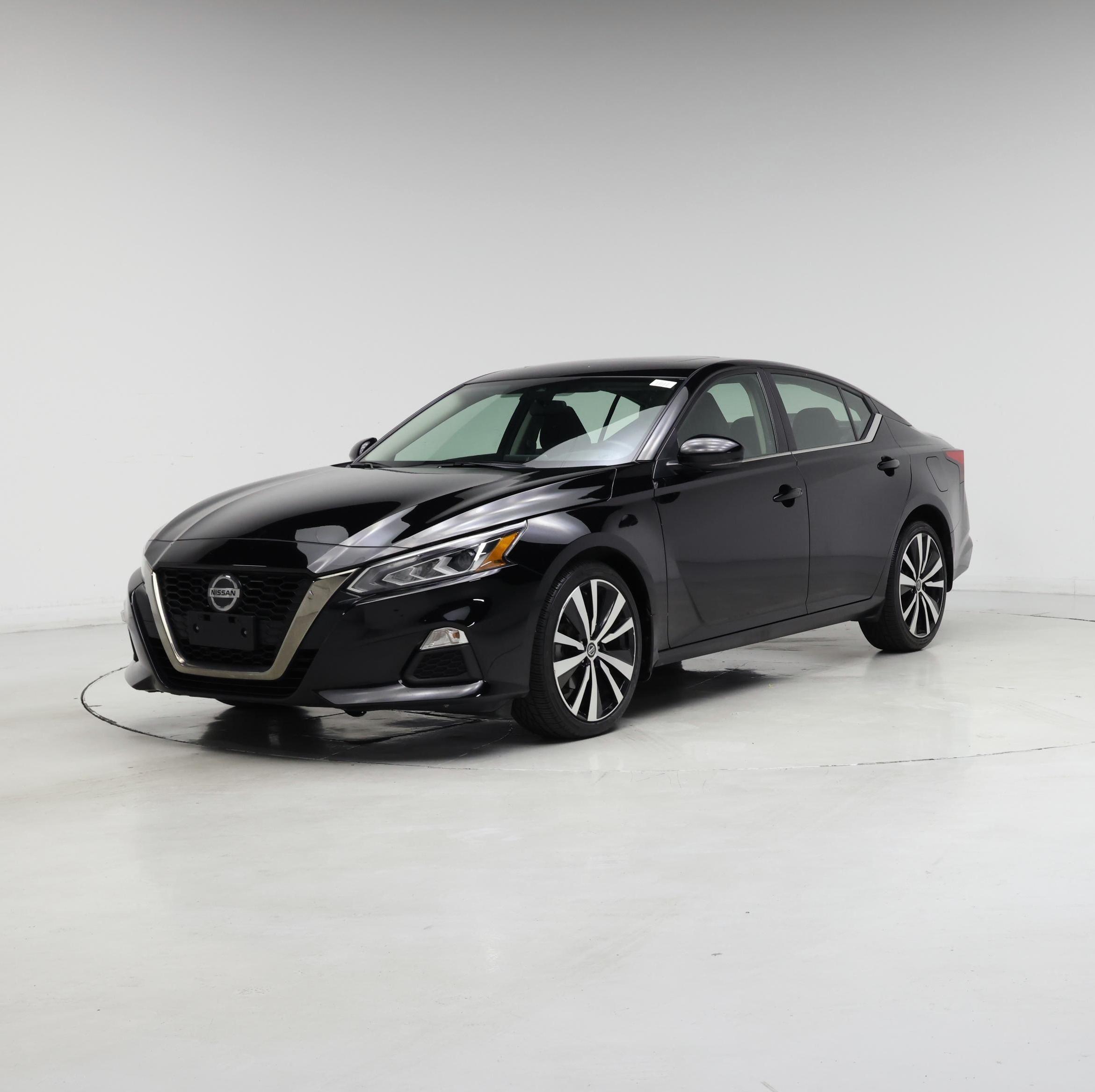 Thumbnail: 2020 Nissan Altima - 4