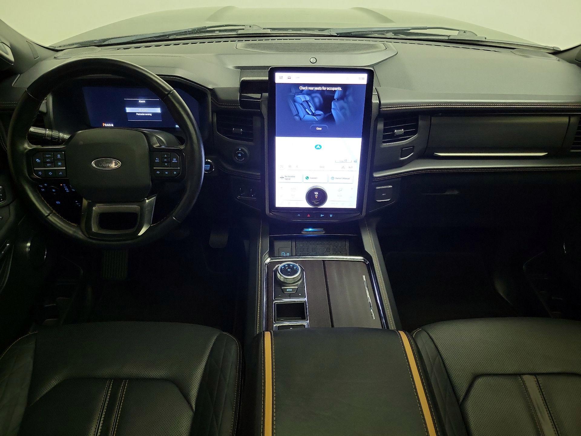 Thumbnail: 2023 Ford Expedition - 9