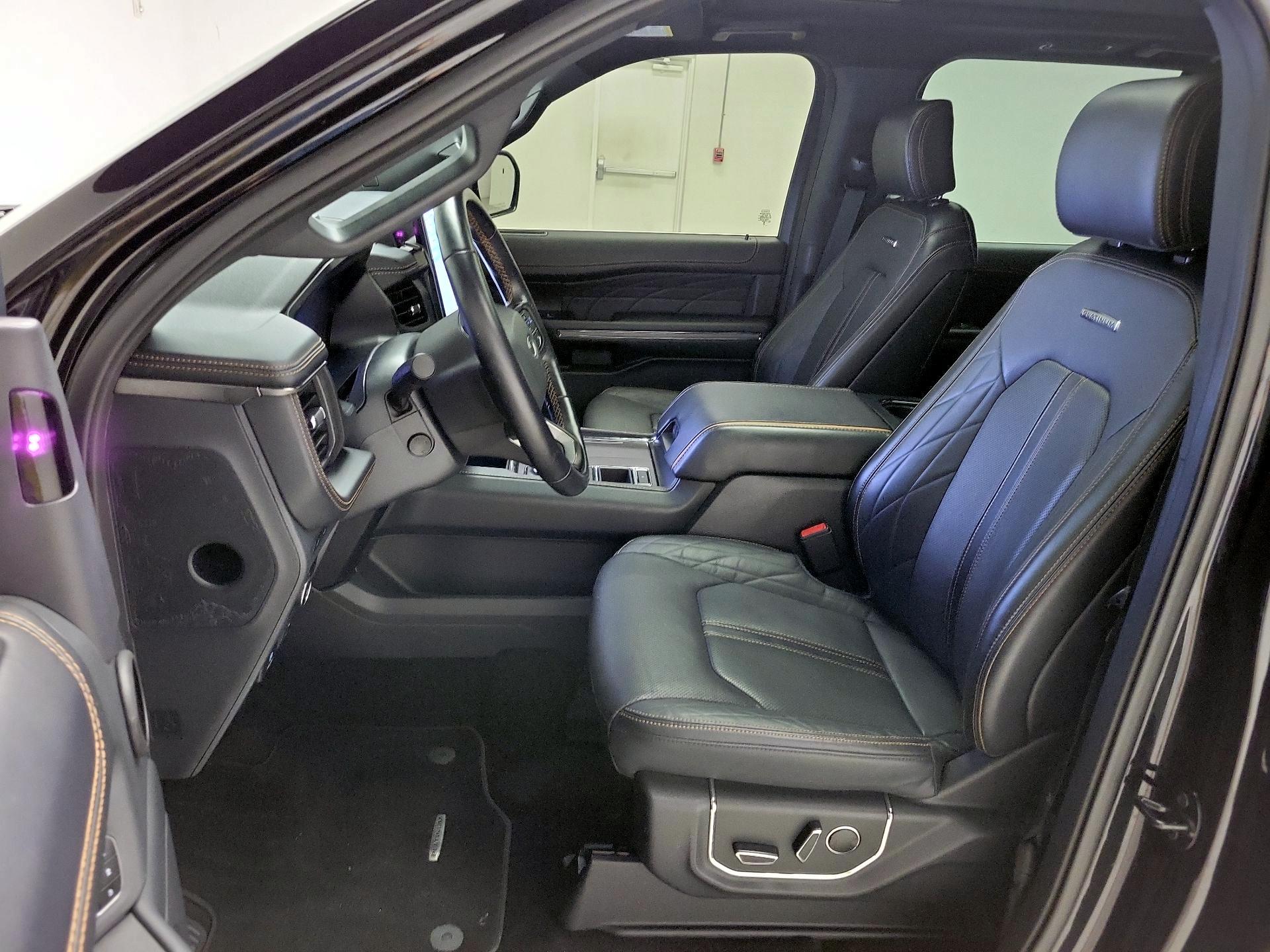 Thumbnail: 2023 Ford Expedition - 11