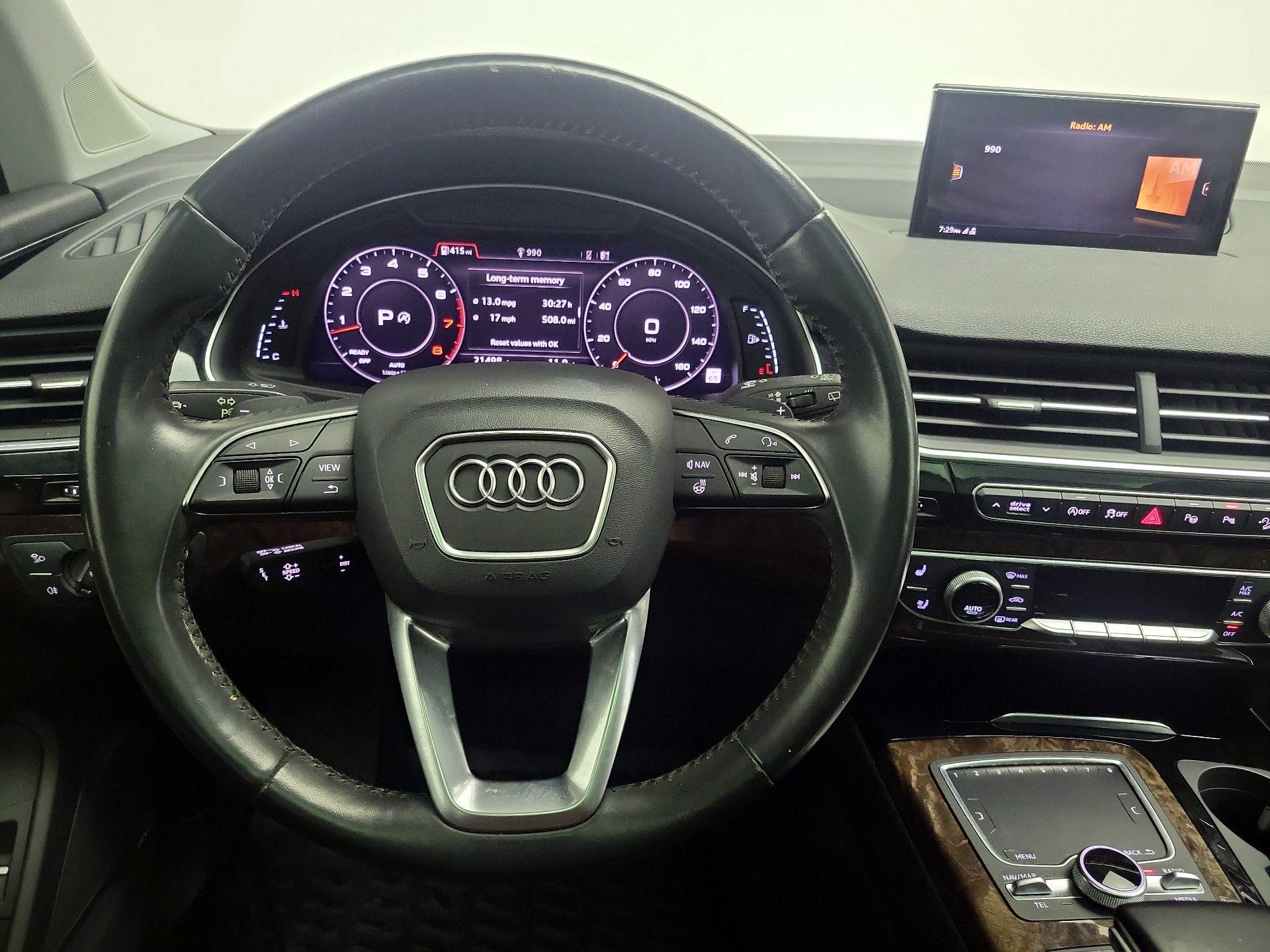Thumbnail: 2019 Audi Q7 - 10