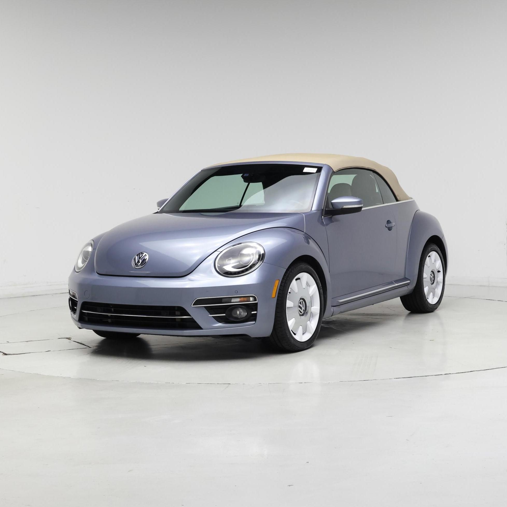 Thumbnail: 2019 Volkswagen Beetle - 4