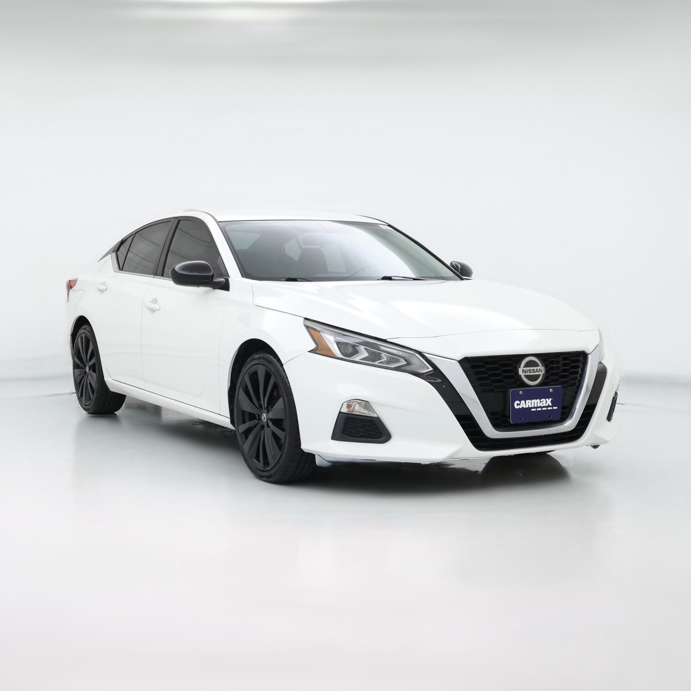 Thumbnail: 2019 Nissan Altima - 1