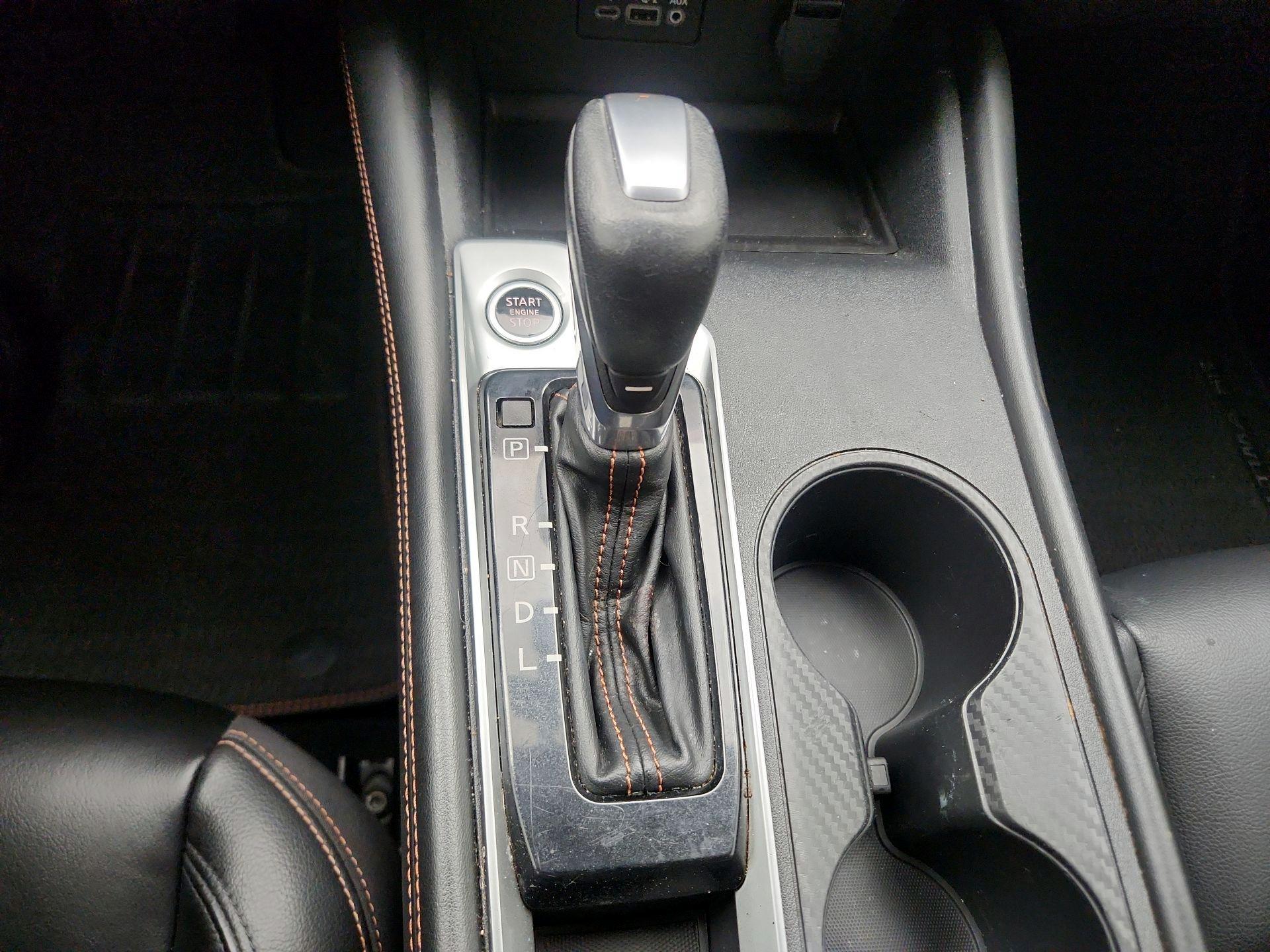 Thumbnail: 2019 Nissan Altima - 17