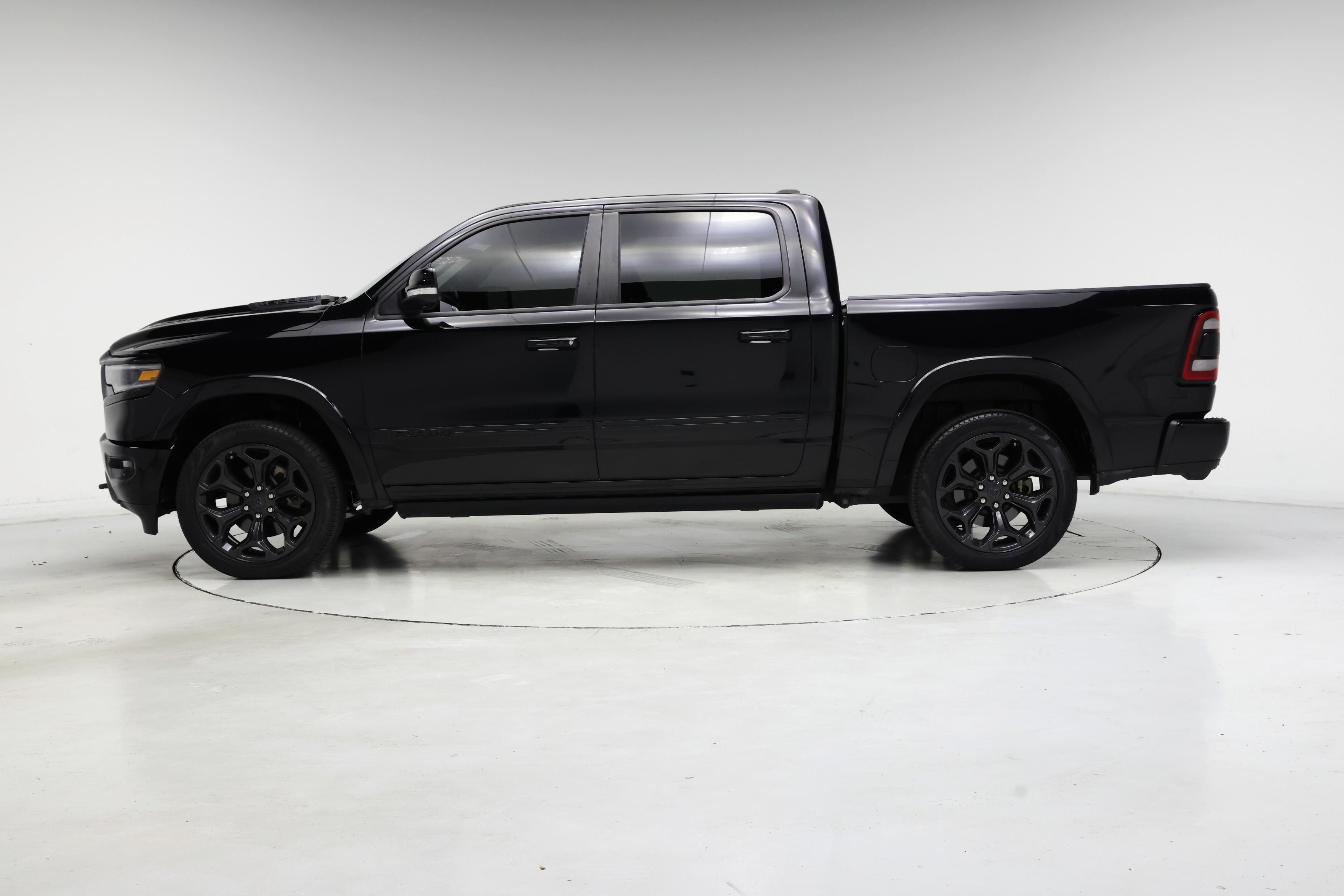 Thumbnail: 2022 RAM 1500 - 3