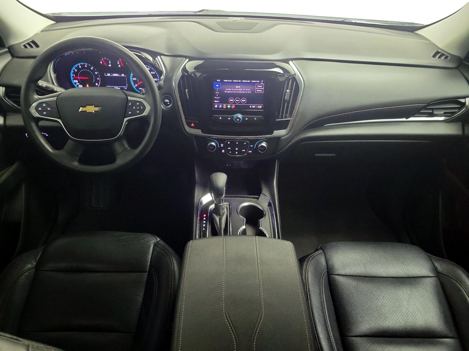Thumbnail: 2021 Chevrolet Traverse - 9