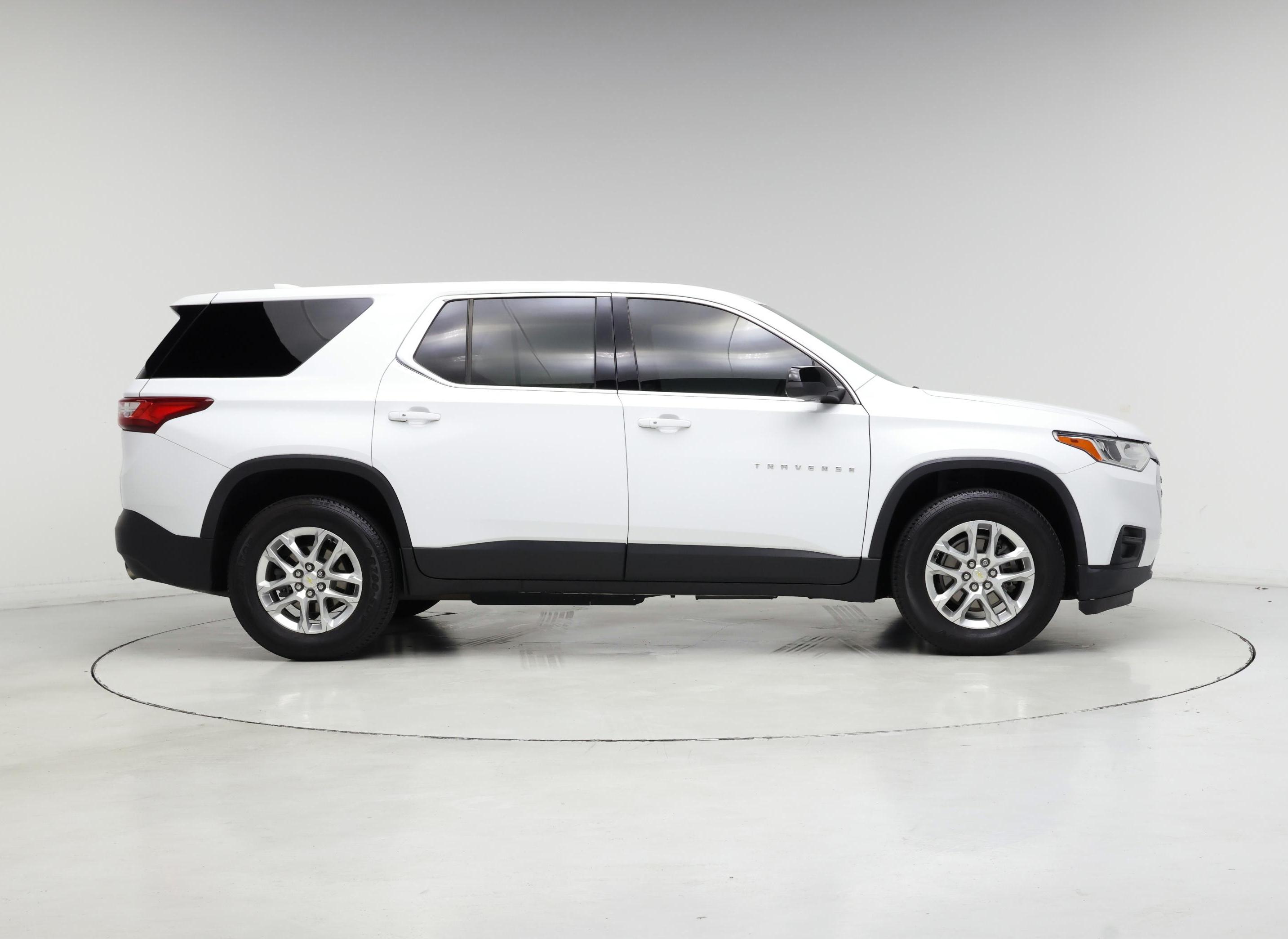 Thumbnail: 2021 Chevrolet Traverse - 7