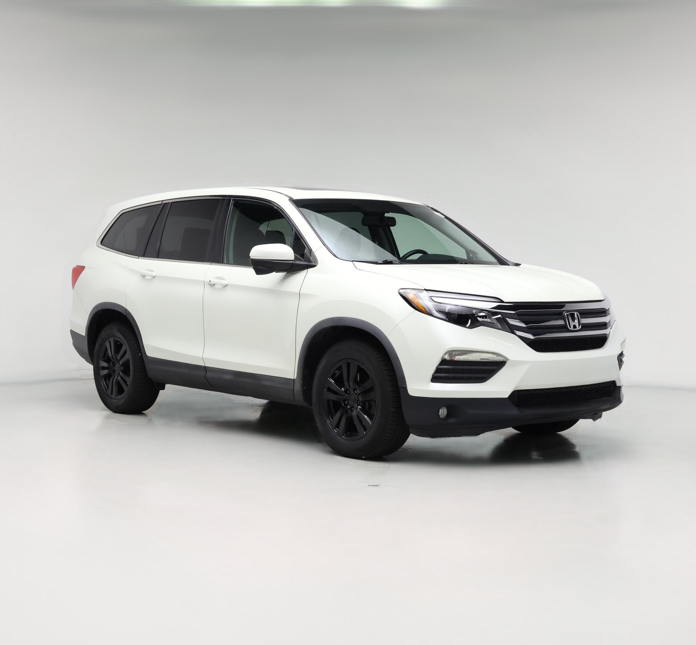 Thumbnail: 2017 Honda Pilot - 1