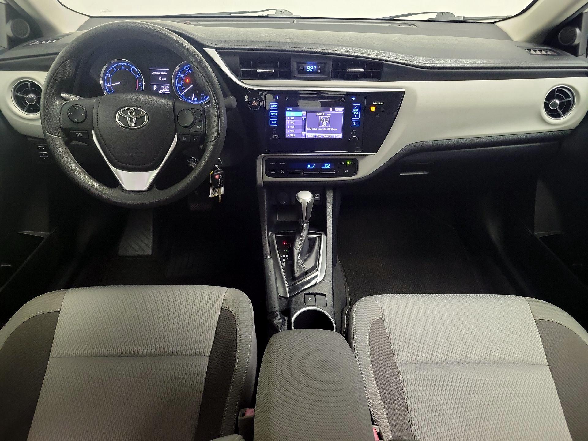 Thumbnail: 2017 Toyota Corolla - 9