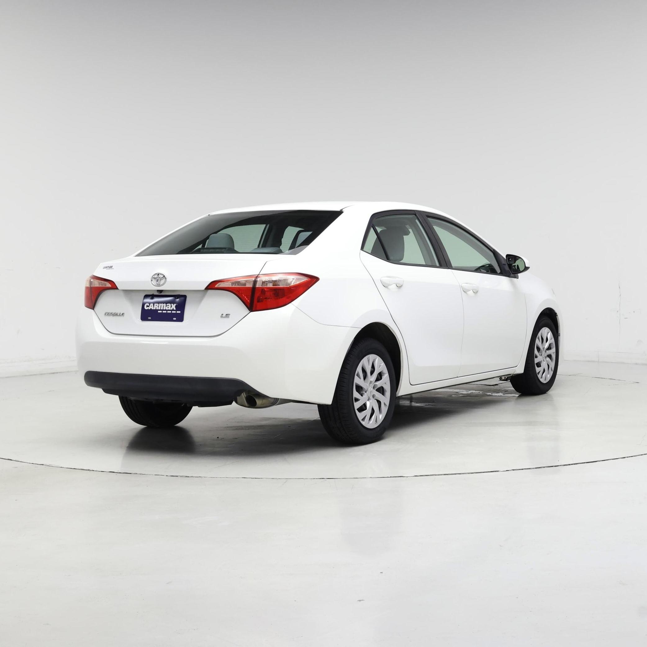 Thumbnail: 2017 Toyota Corolla - 8