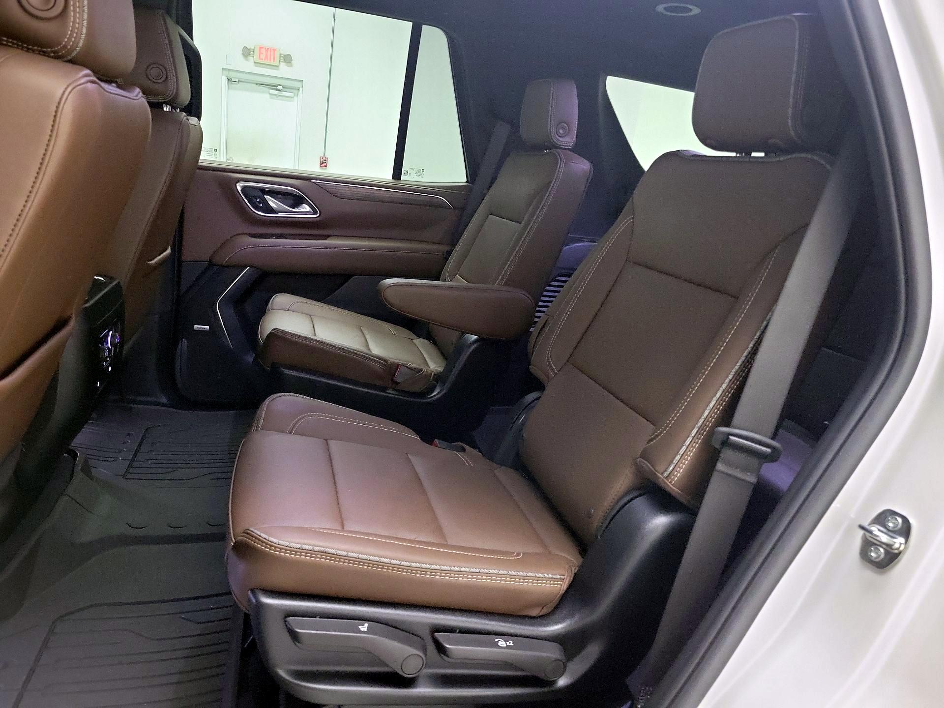Thumbnail: 2024 Chevrolet Tahoe - 19