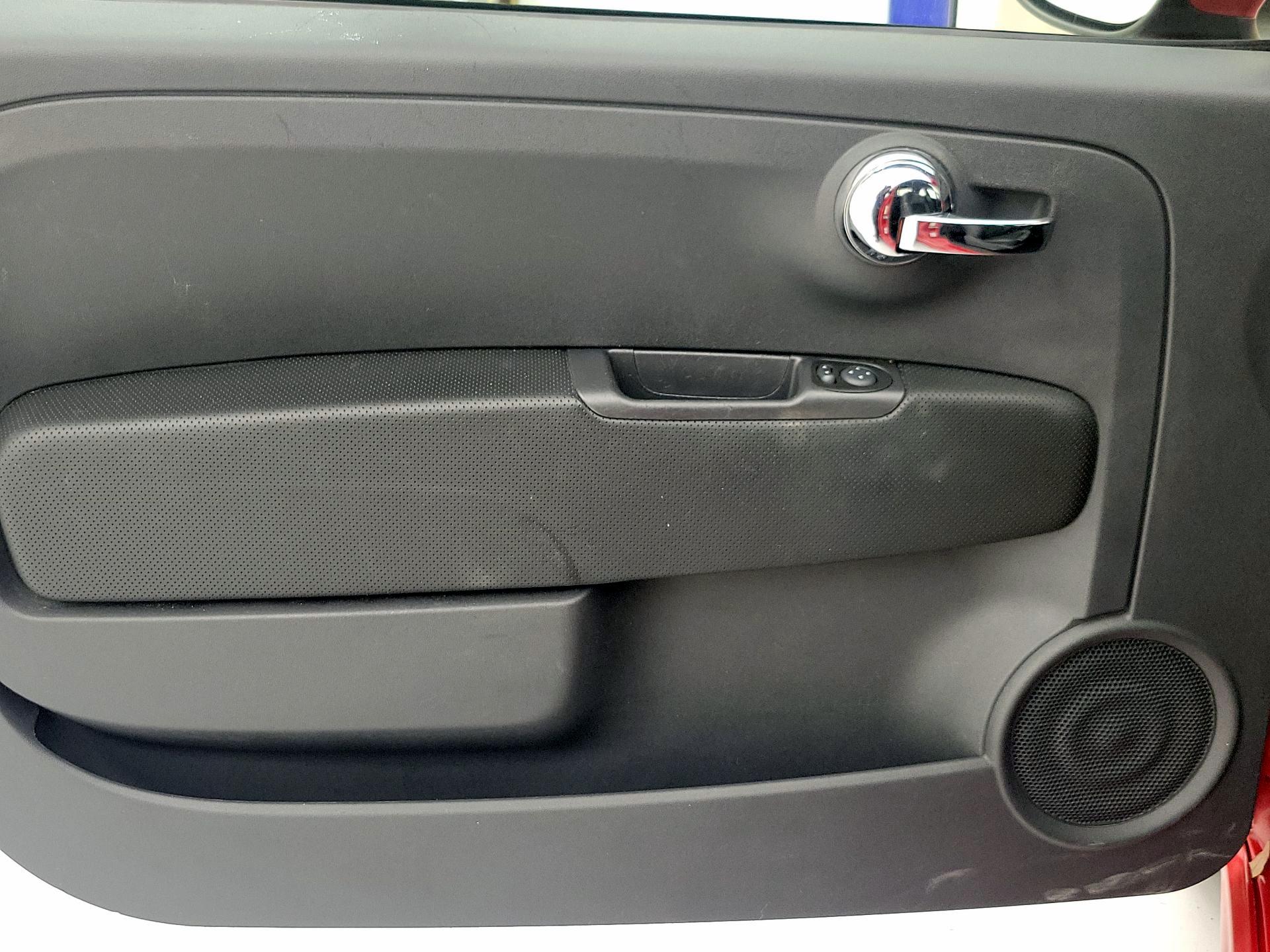 Thumbnail: 2015 Fiat 500 - 12