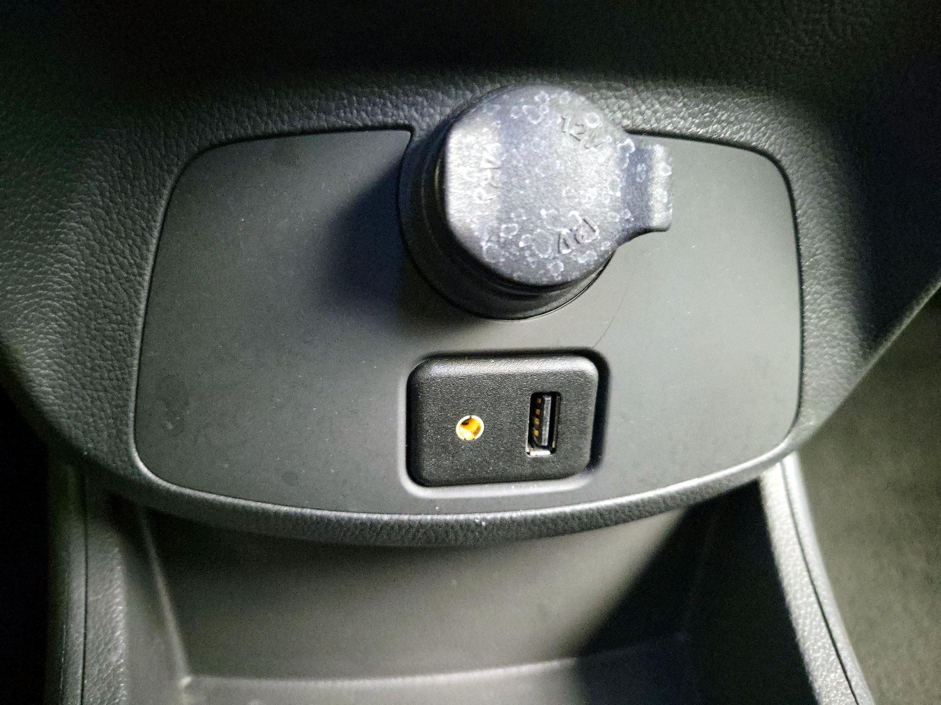 Thumbnail: 2015 Chevrolet Spark - 17