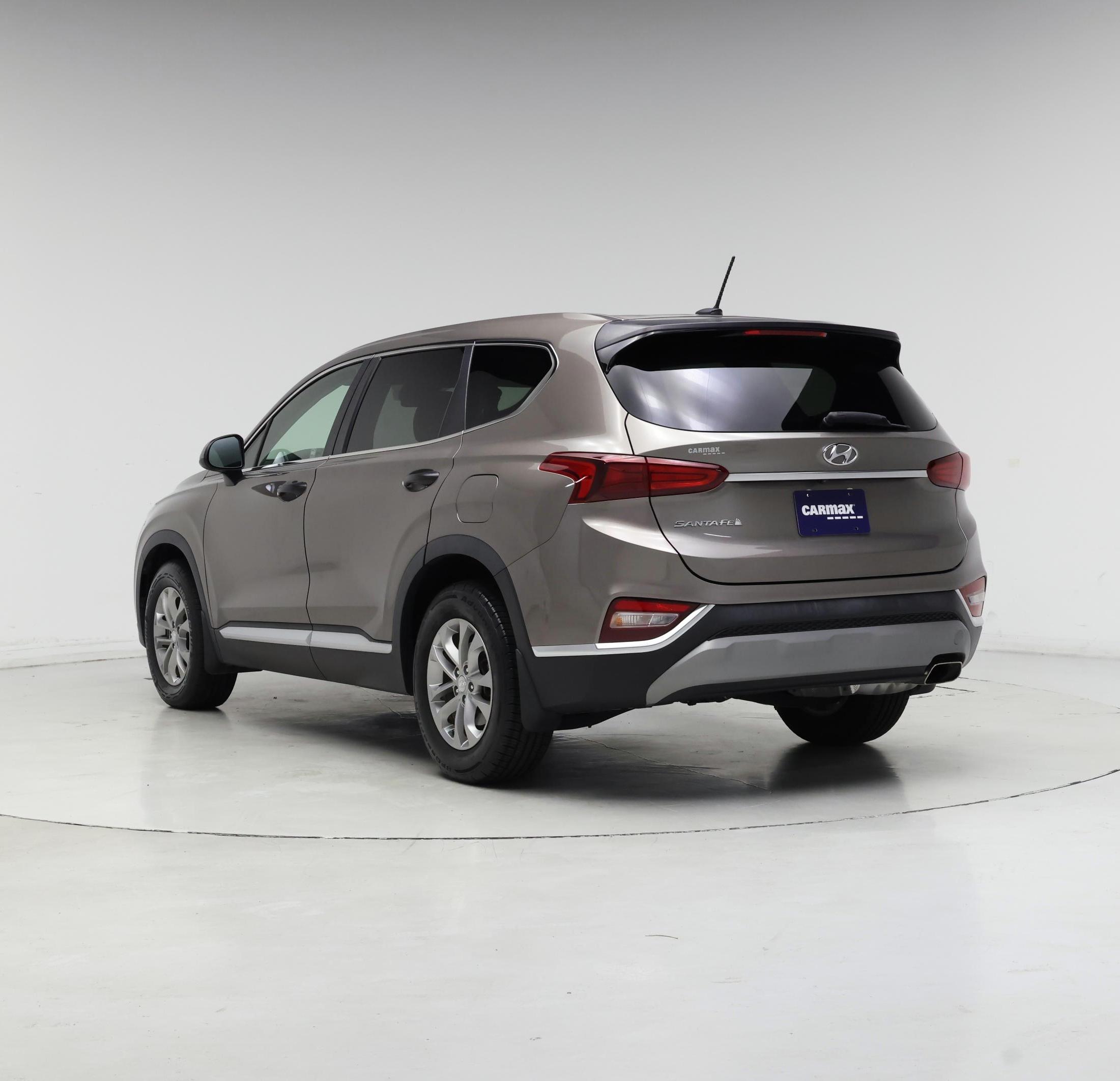 Thumbnail: 2019 Hyundai Santa Fe - 2