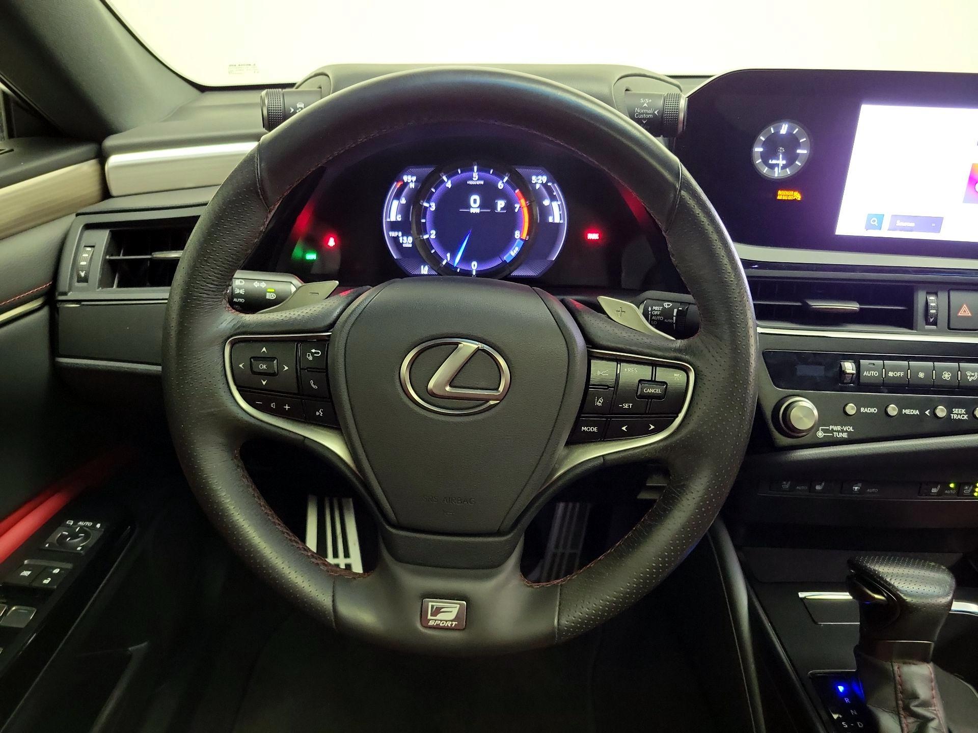 Thumbnail: 2023 Lexus ES - 10