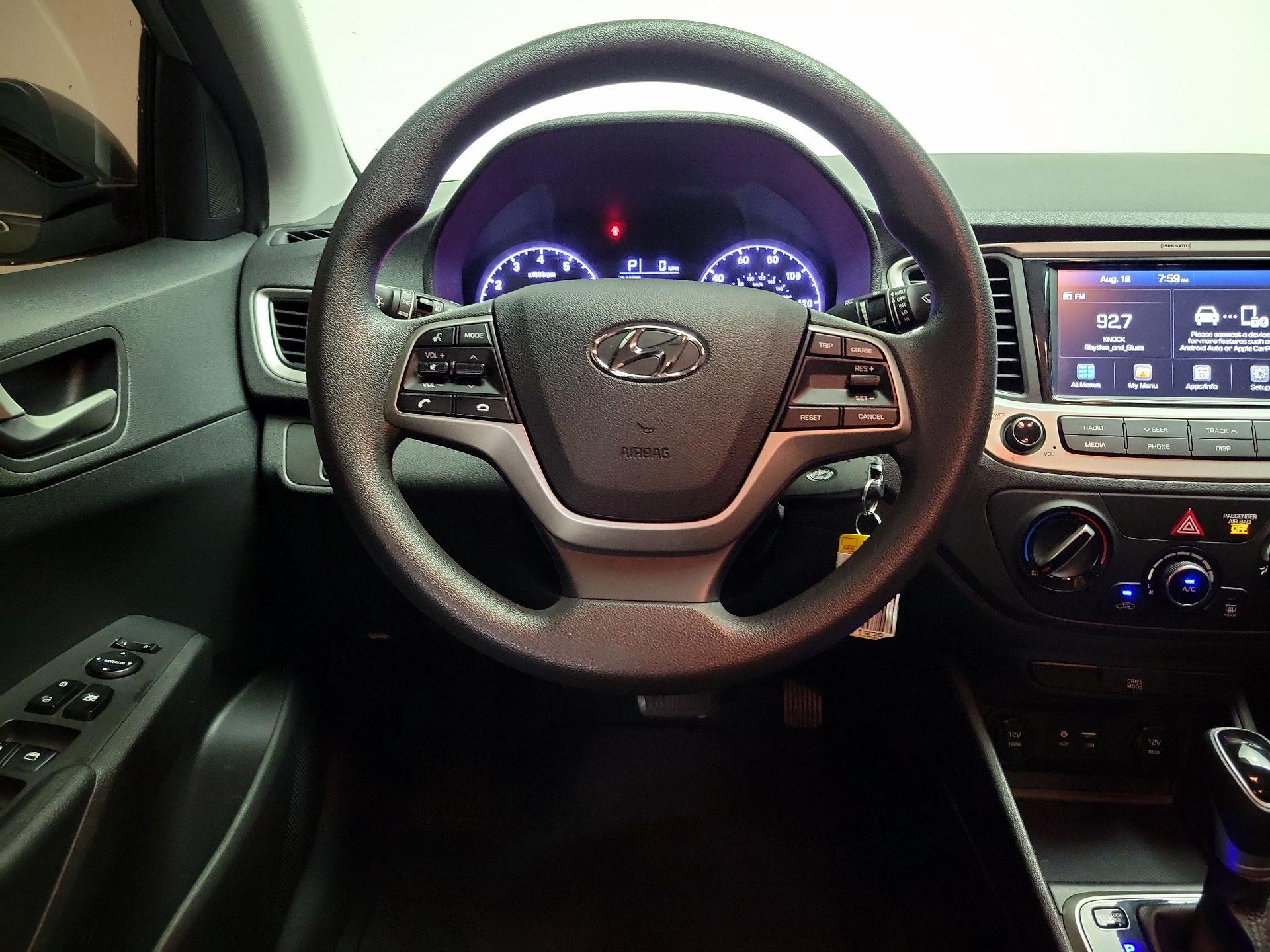 Thumbnail: 2021 Hyundai Accent - 10