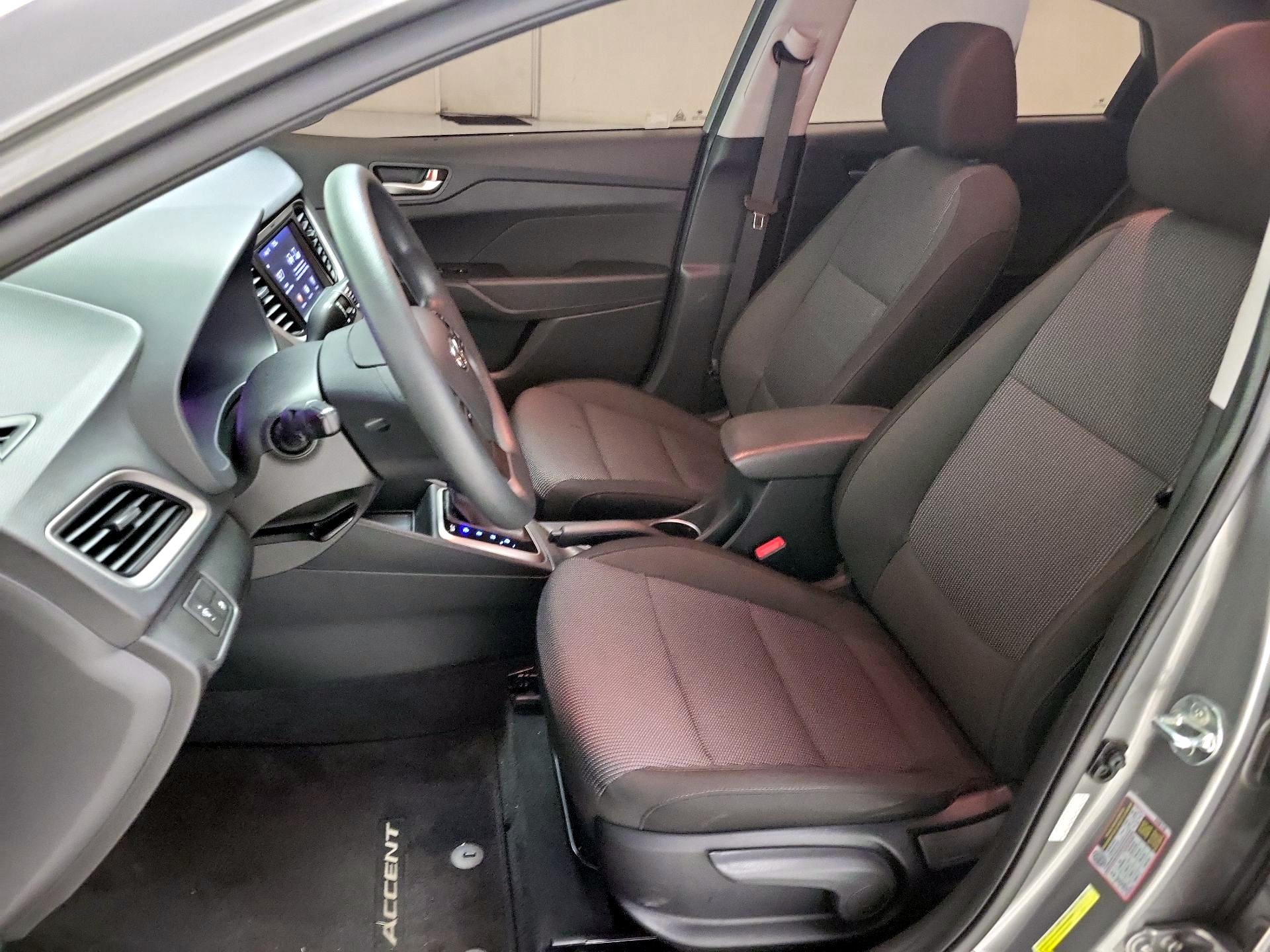 Thumbnail: 2021 Hyundai Accent - 11