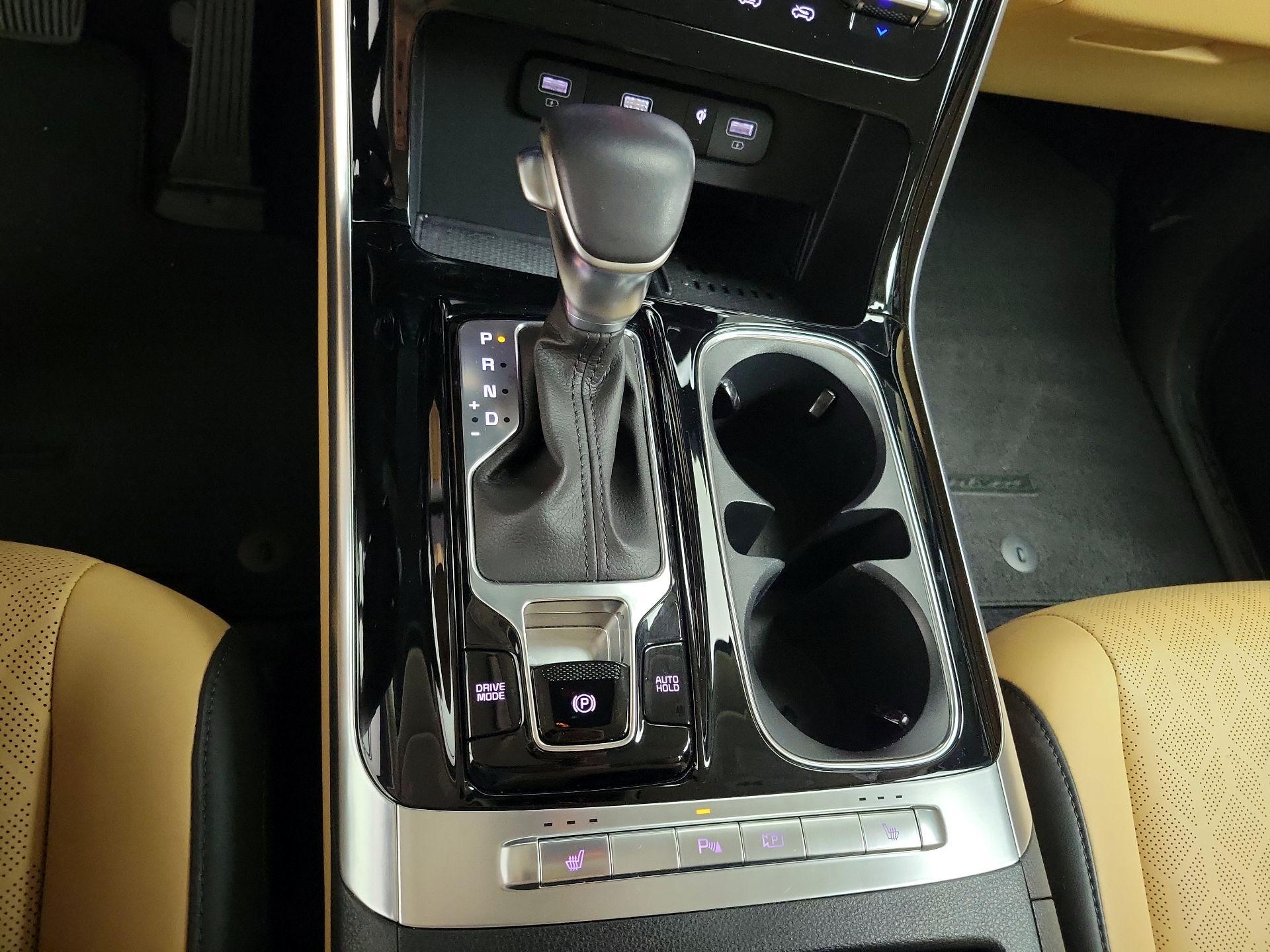 Thumbnail: 2024 Kia Carnival - 18