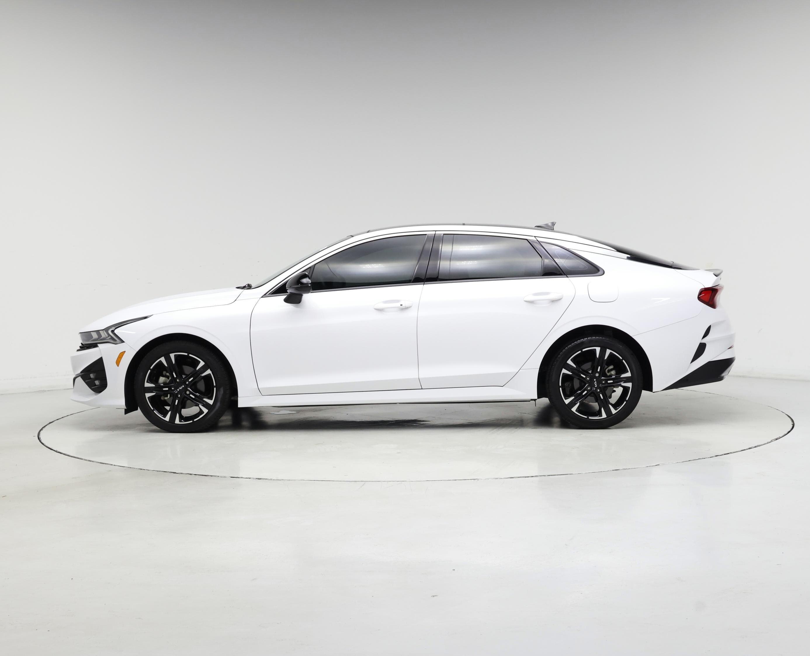 Thumbnail: 2024 Kia K5 - 3