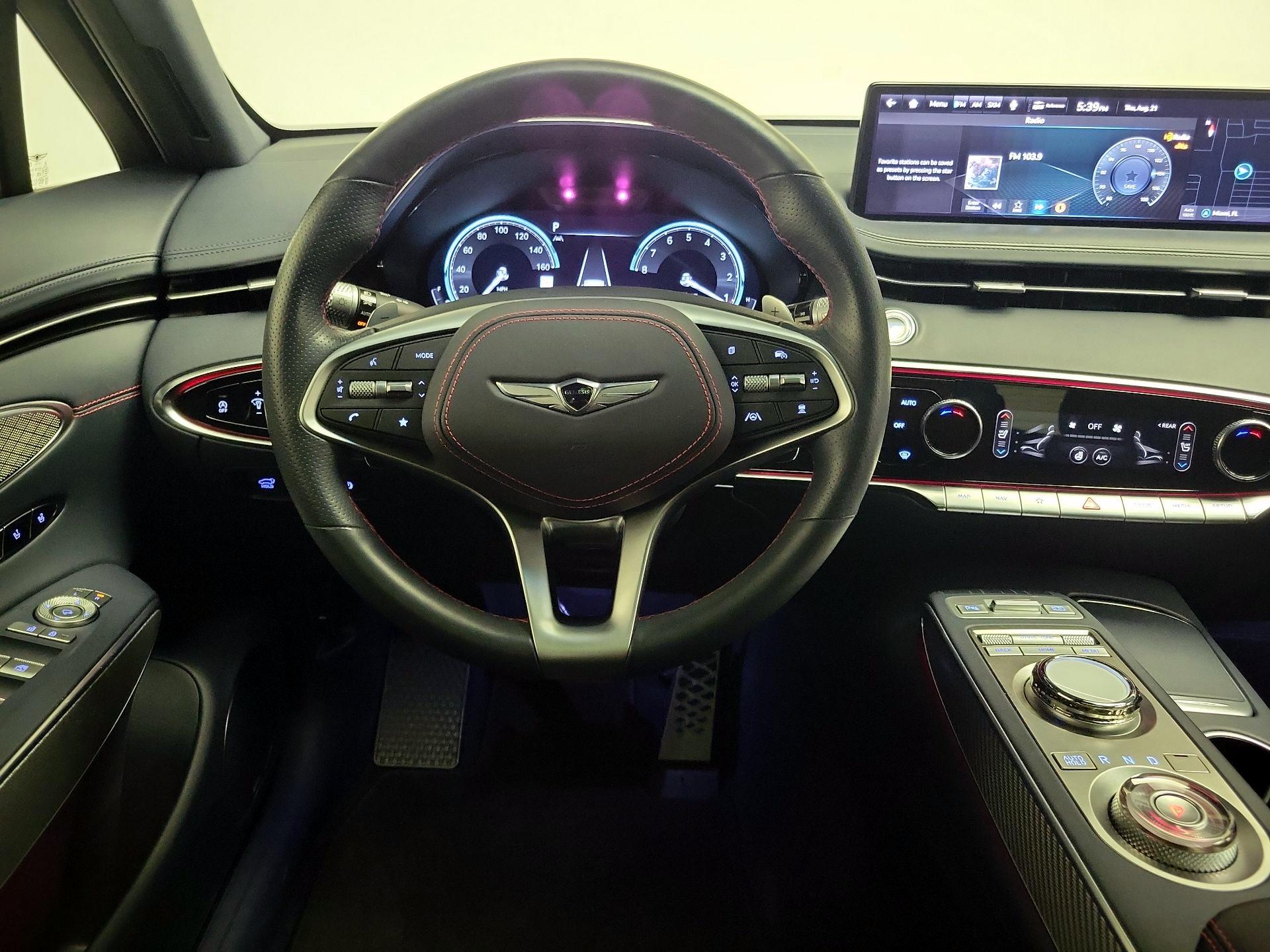 Thumbnail: 2023 Genesis GV70 - 10