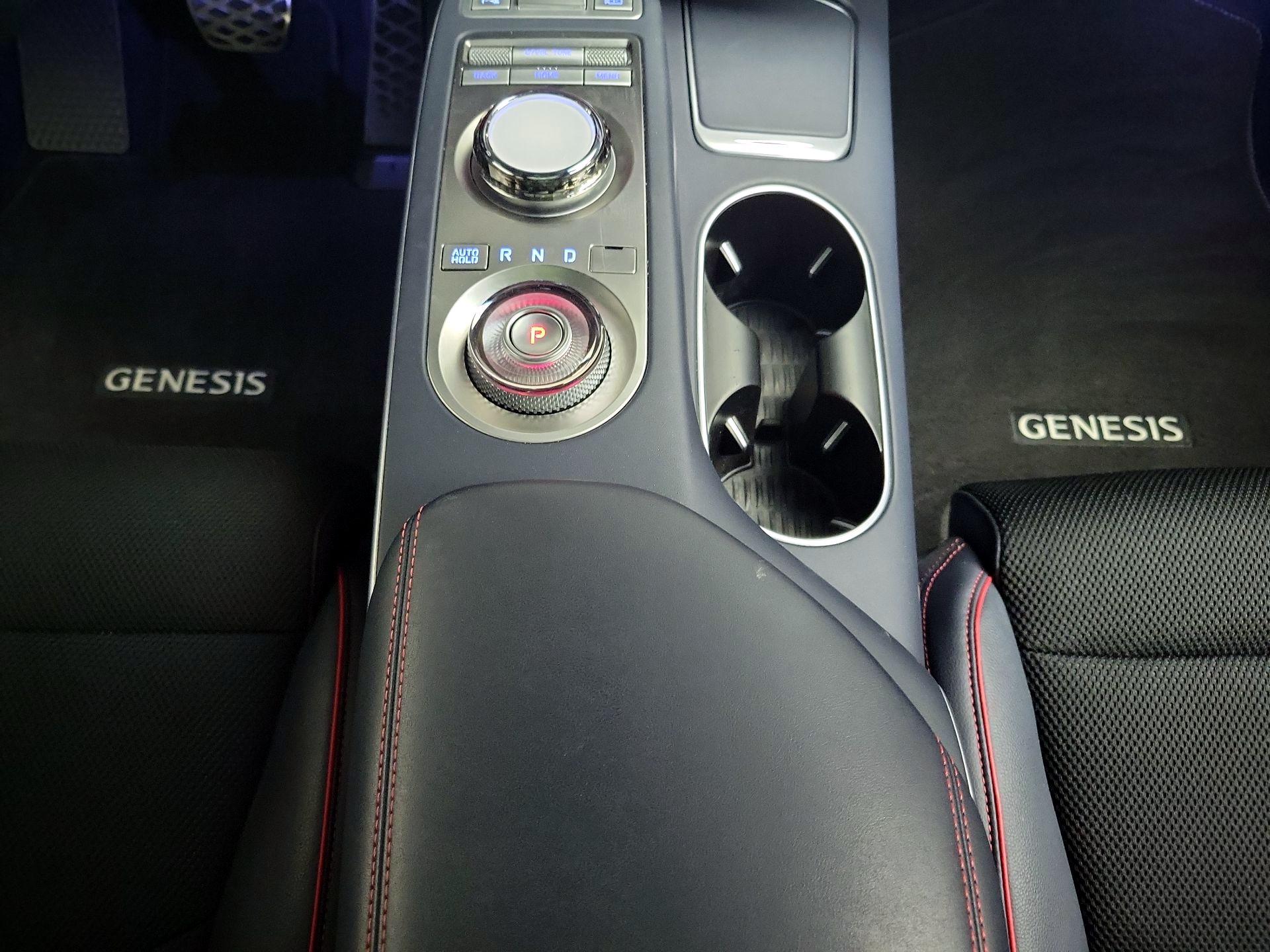 Thumbnail: 2023 Genesis GV70 - 18