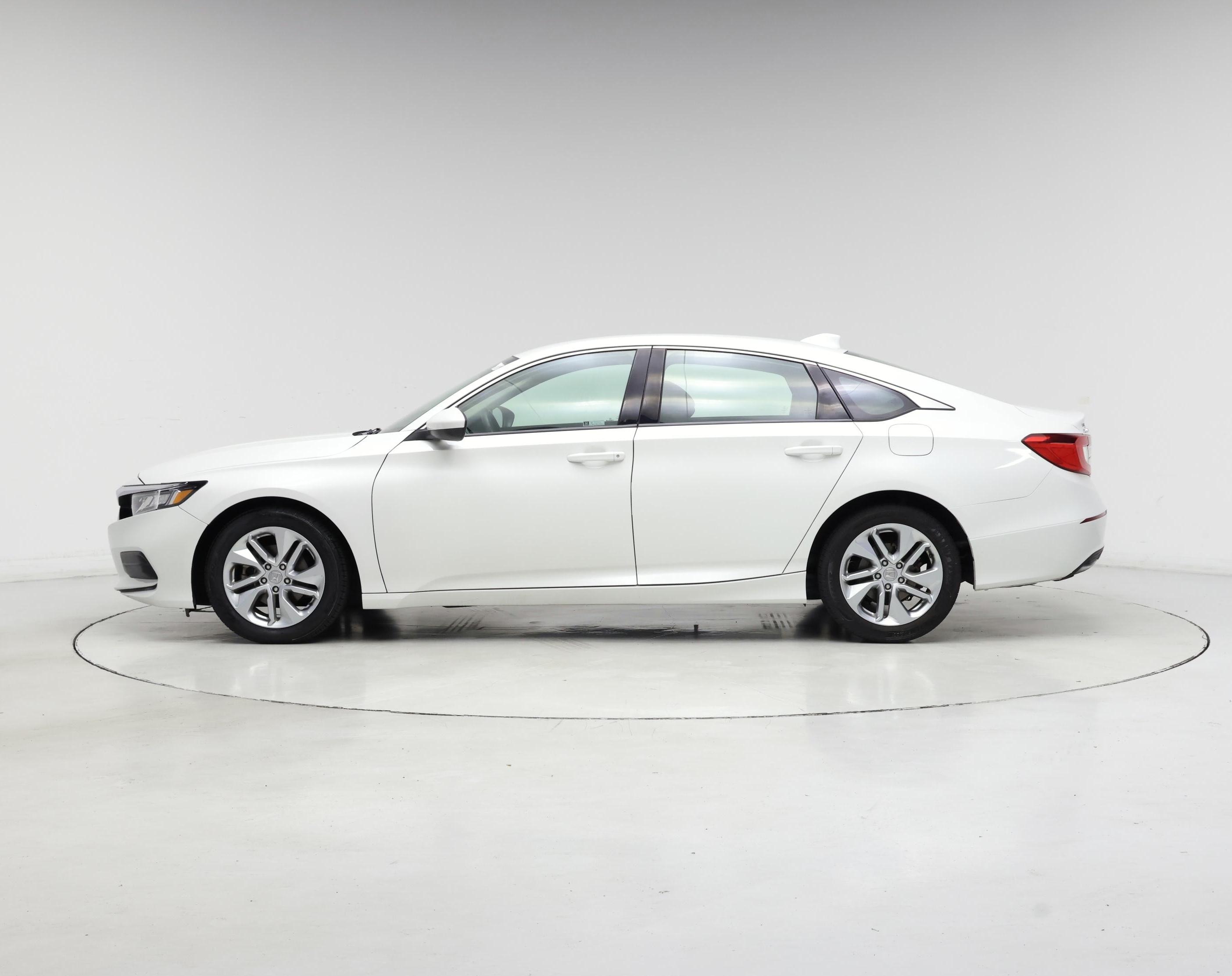 Thumbnail: 2019 Honda Accord - 3