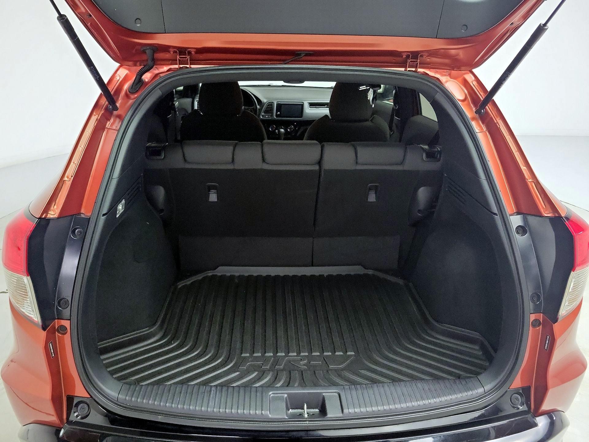 Thumbnail: 2019 Honda HR-V - 20