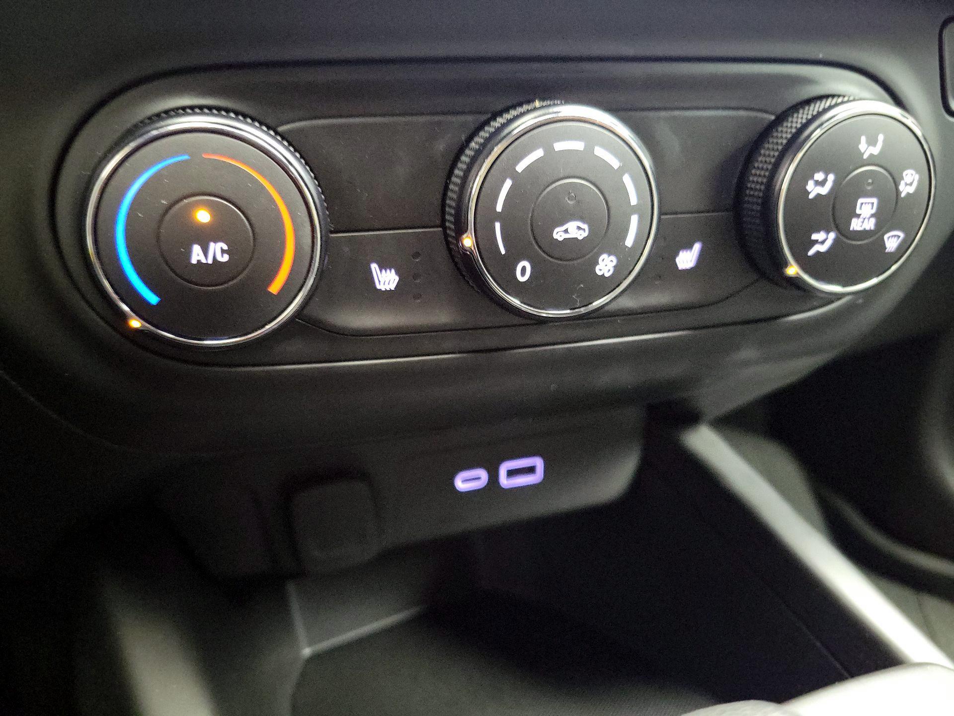 Thumbnail: 2024 Chevrolet Trax - 16