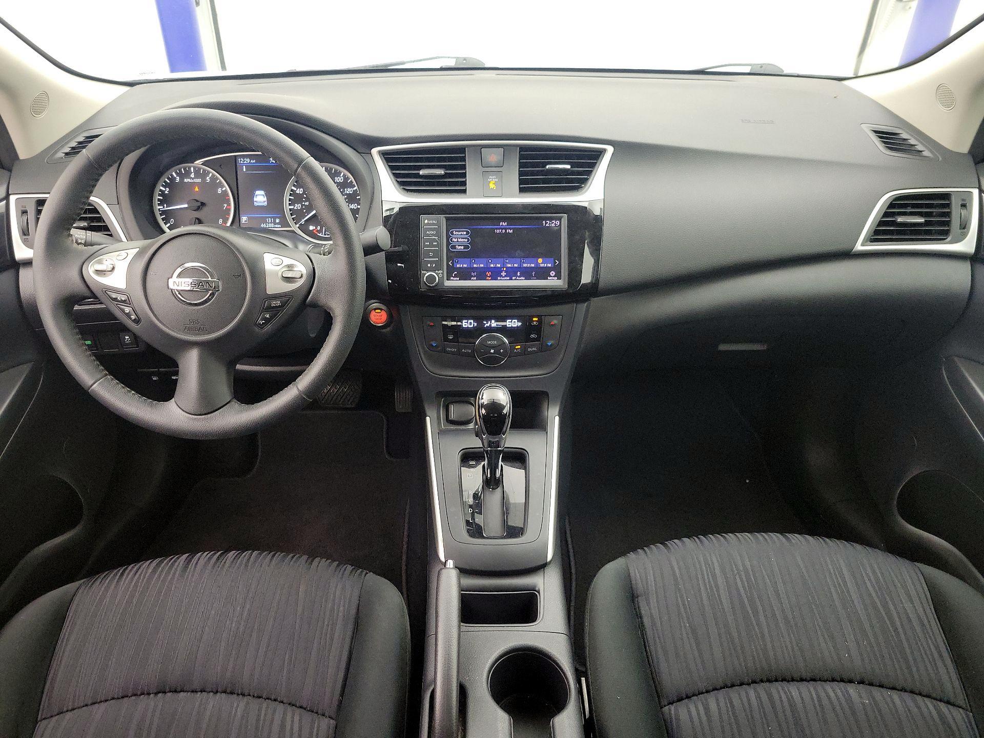 Thumbnail: 2019 Nissan Sentra - 9