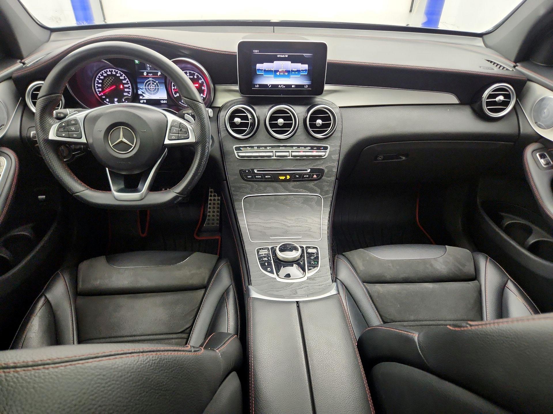 Thumbnail: 2018 Mercedes-Benz GLC - 9