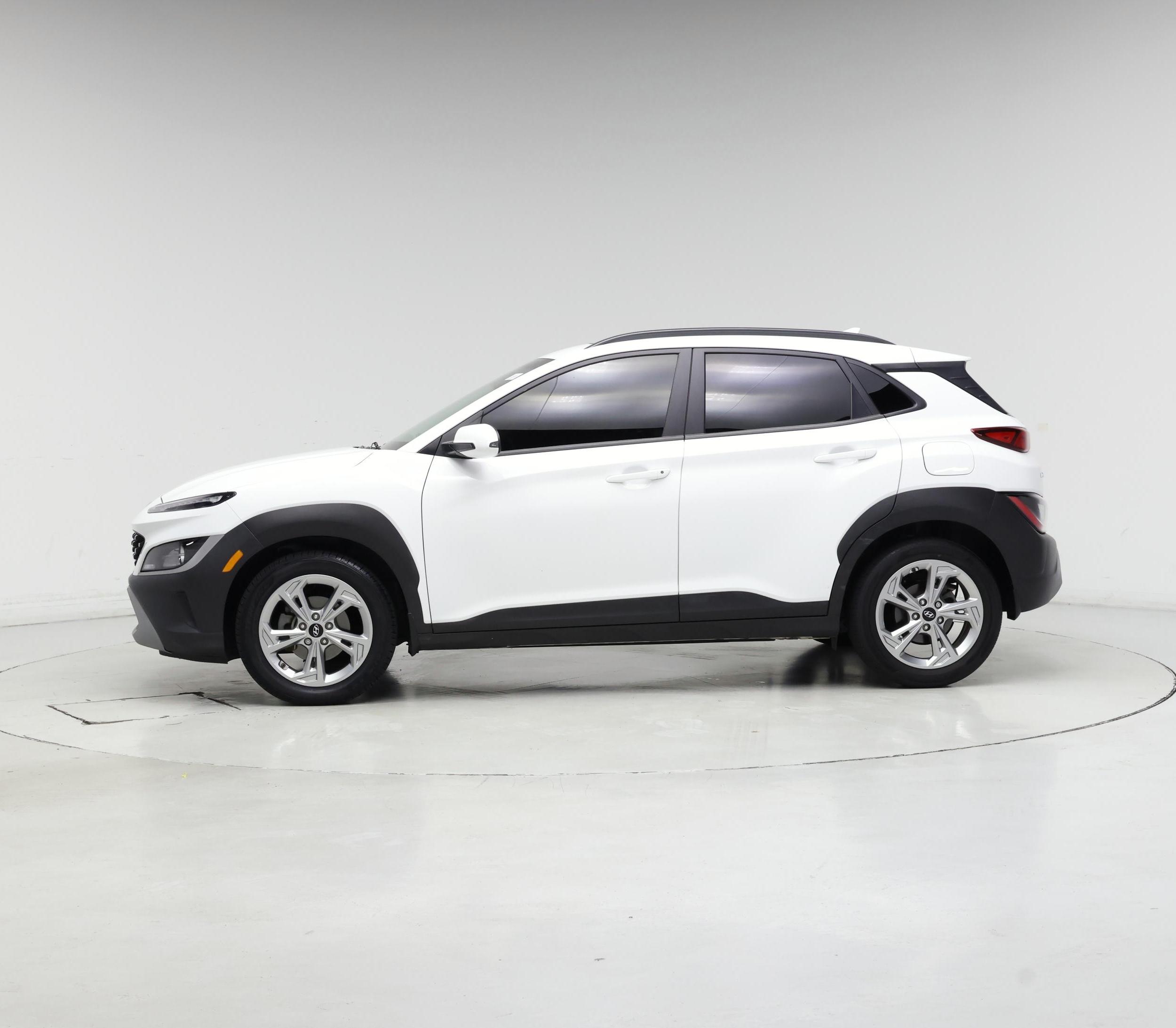 Thumbnail: 2022 Hyundai Kona - 3