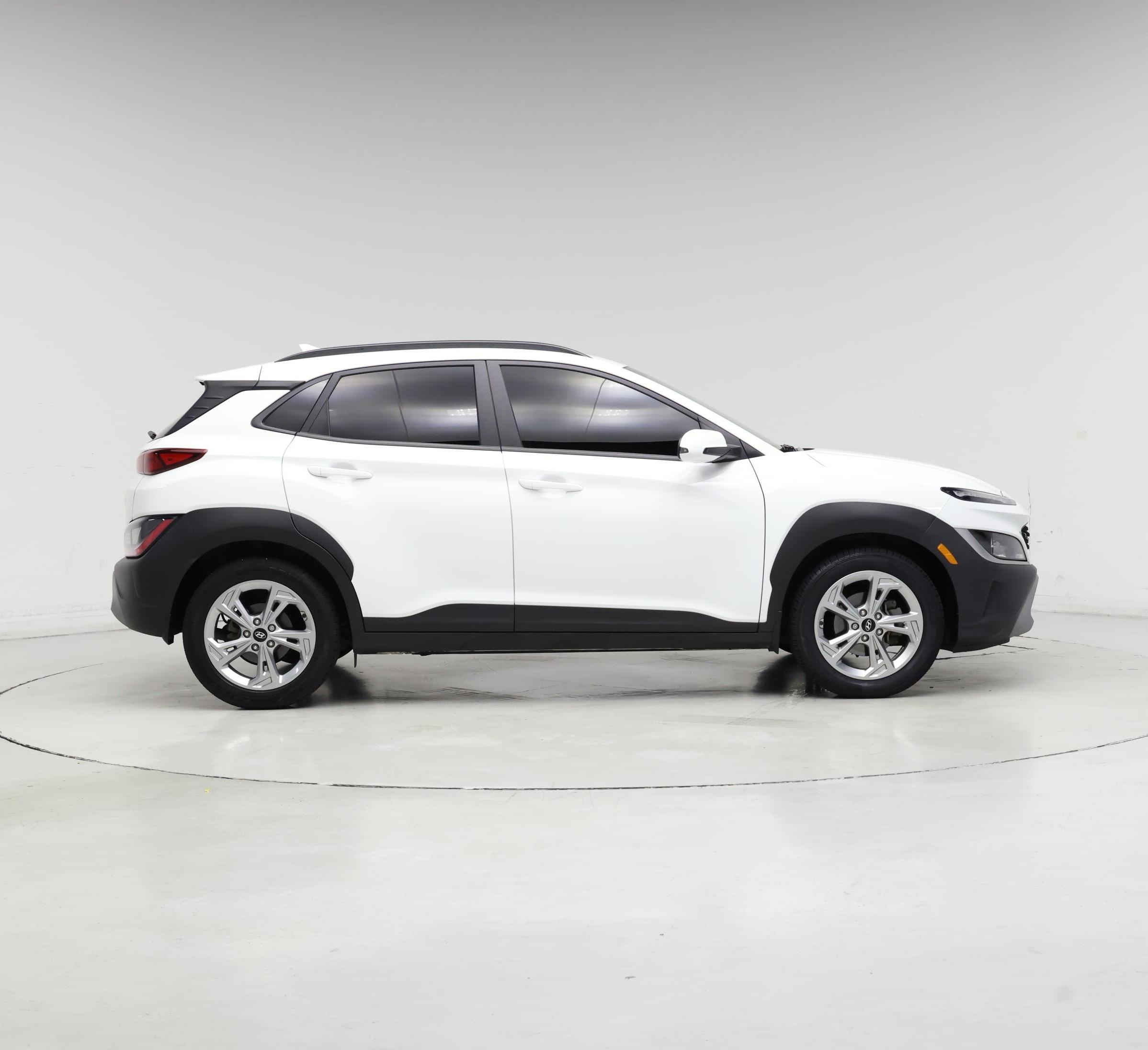 Thumbnail: 2022 Hyundai Kona - 7