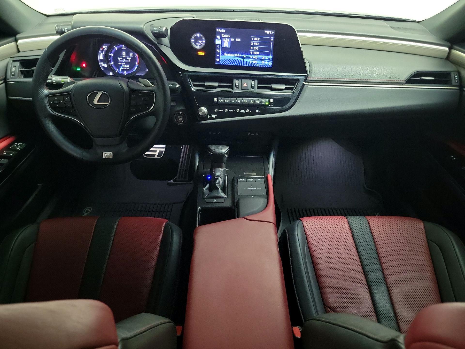Thumbnail: 2022 Lexus ES - 9