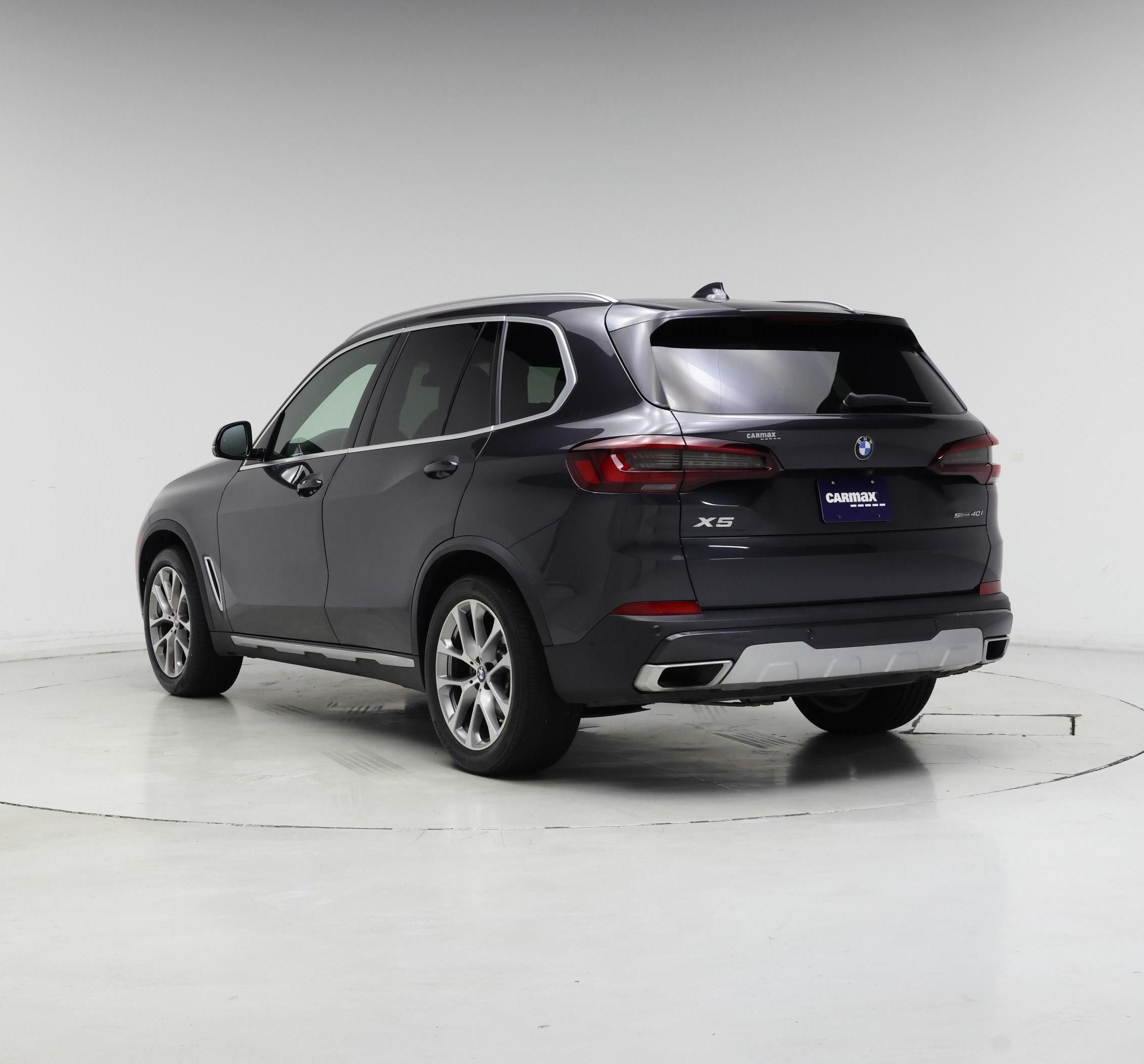 Thumbnail: 2022 BMW X5 - 2