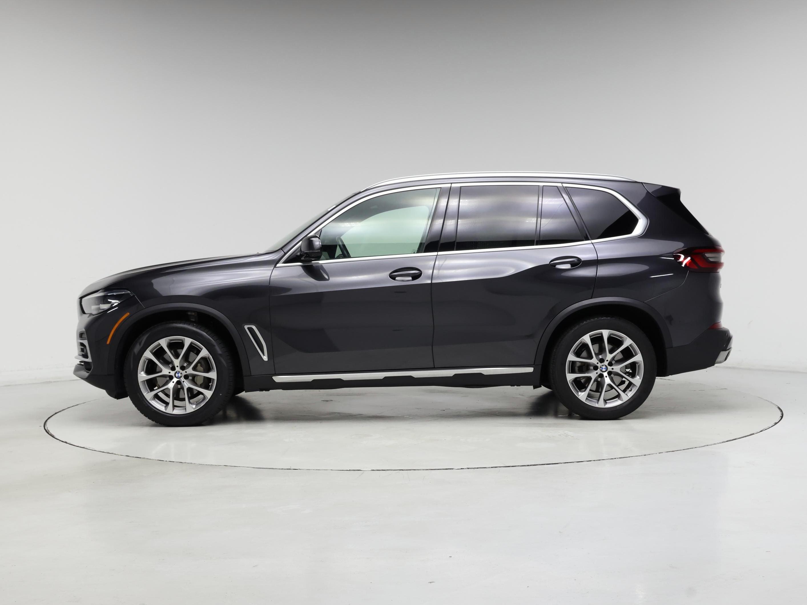 Thumbnail: 2022 BMW X5 - 3