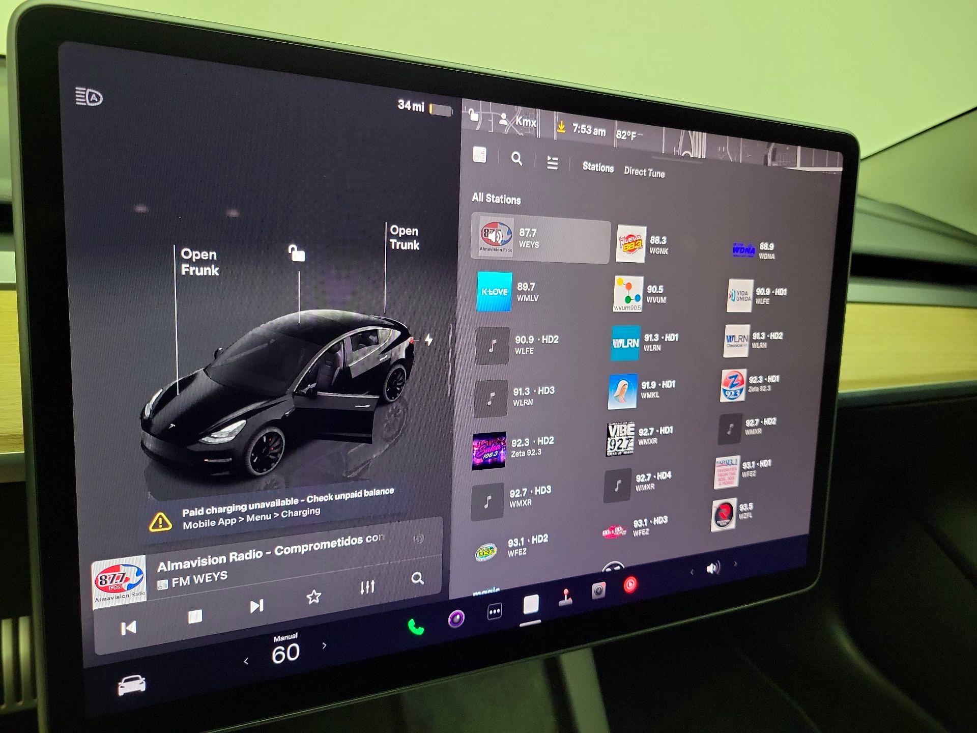 Thumbnail: 2023 Tesla Model 3 - 15