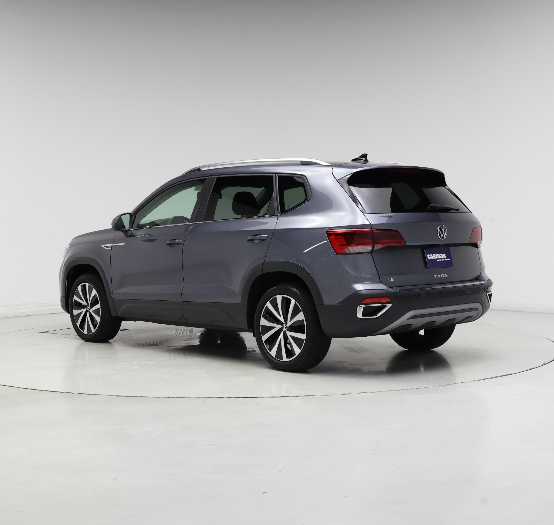 Thumbnail: 2022 Volkswagen Taos - 2