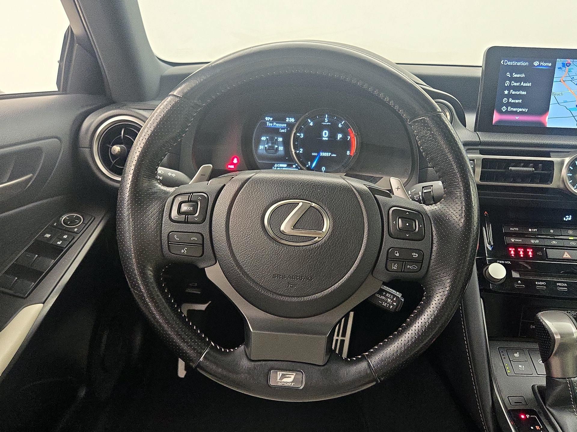 Thumbnail: 2022 Lexus IS - 10