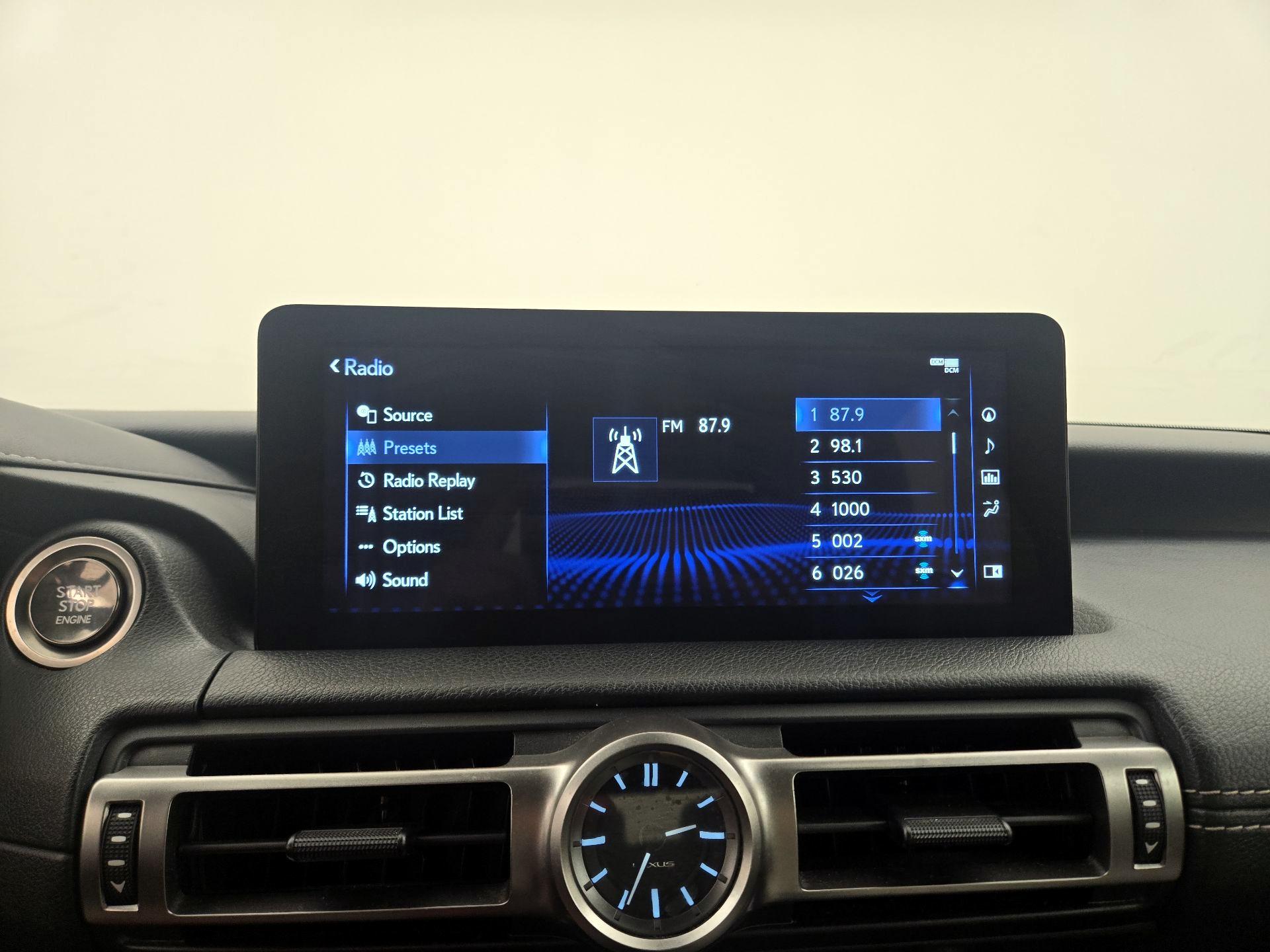 Thumbnail: 2022 Lexus IS - 16