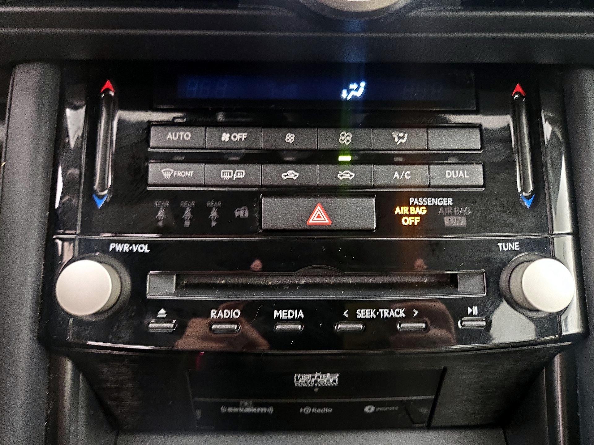 Thumbnail: 2022 Lexus IS - 17