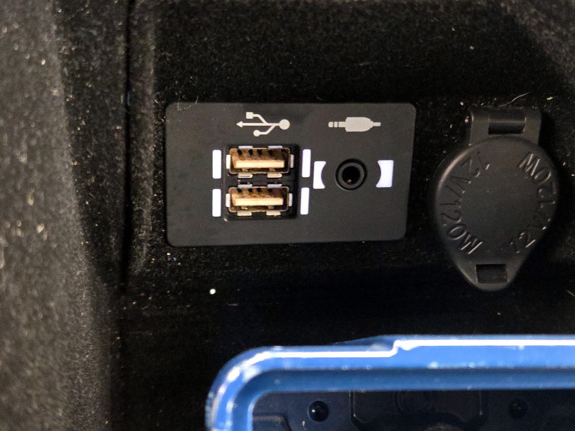 Thumbnail: 2022 Lexus IS - 19