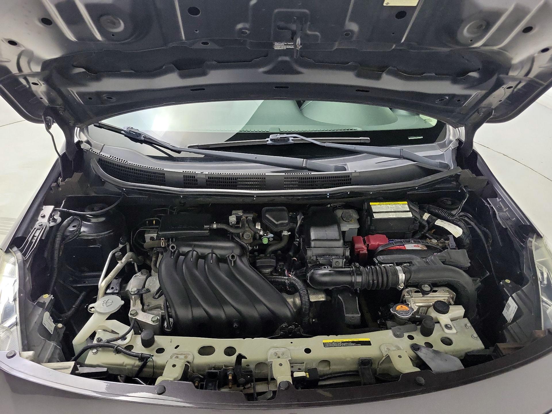 Thumbnail: 2015 Nissan Versa - 19