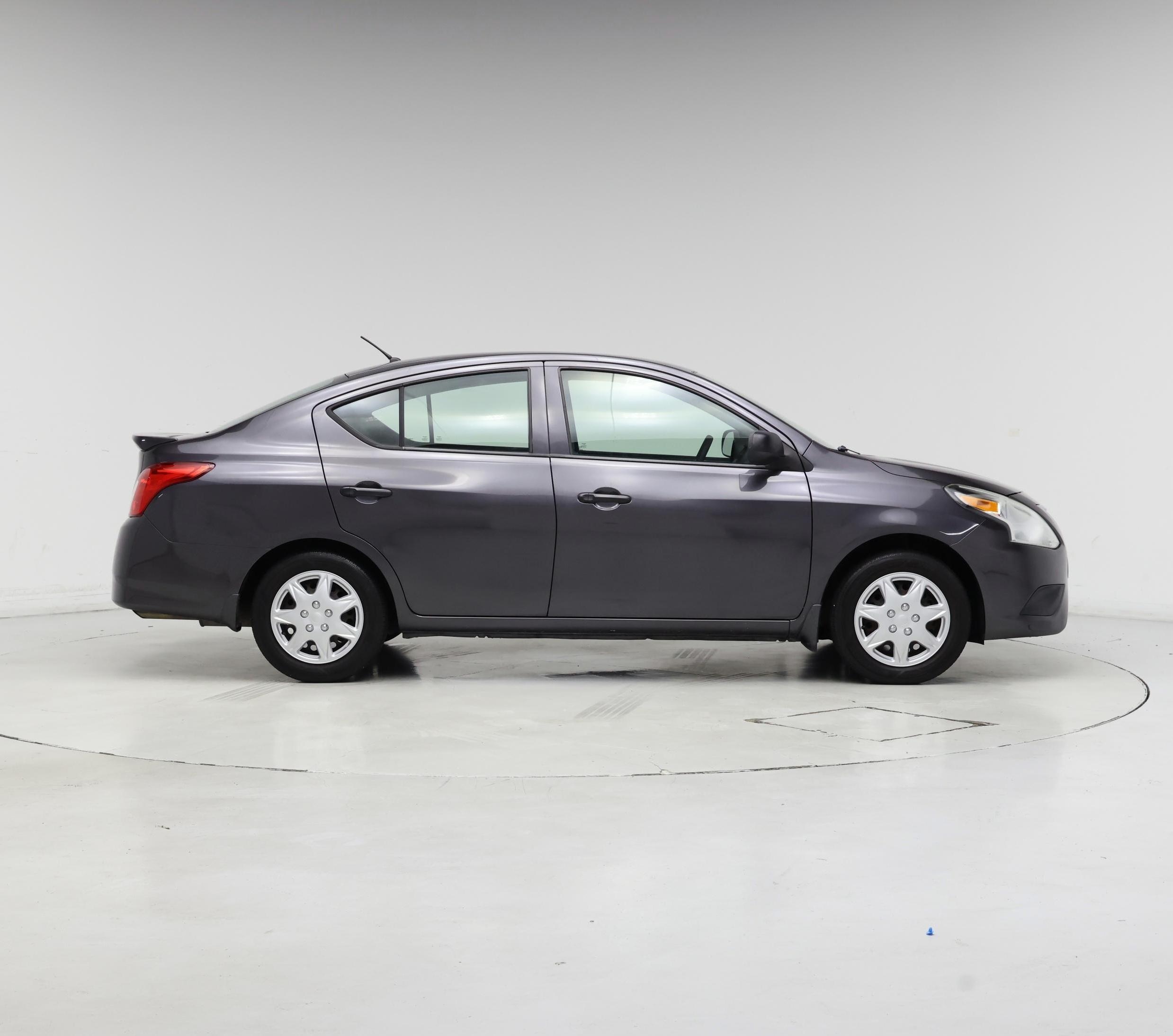 Thumbnail: 2015 Nissan Versa - 7